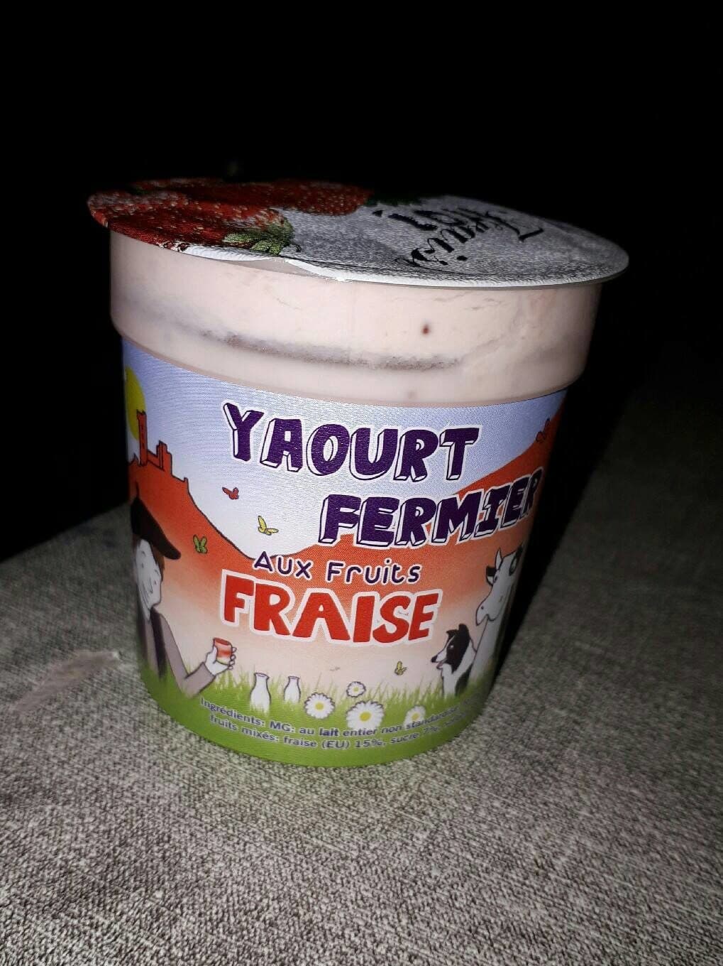 Le Piouzou Yaourt fermier fraise packshot