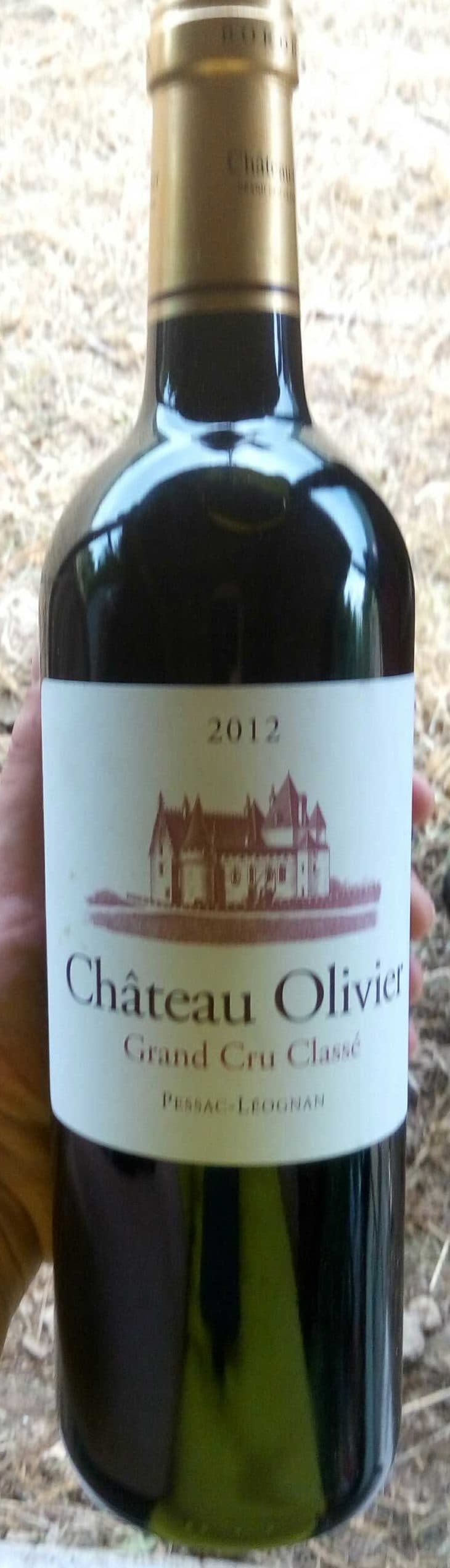 Château Olivier Pessac-Léognan packshot