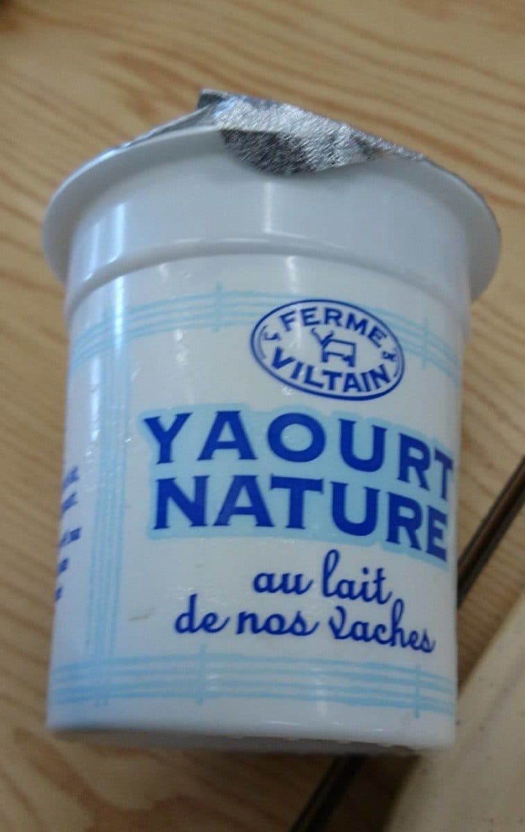 Selection de Viltain Yaourt nature au lait de nos vaches packshot