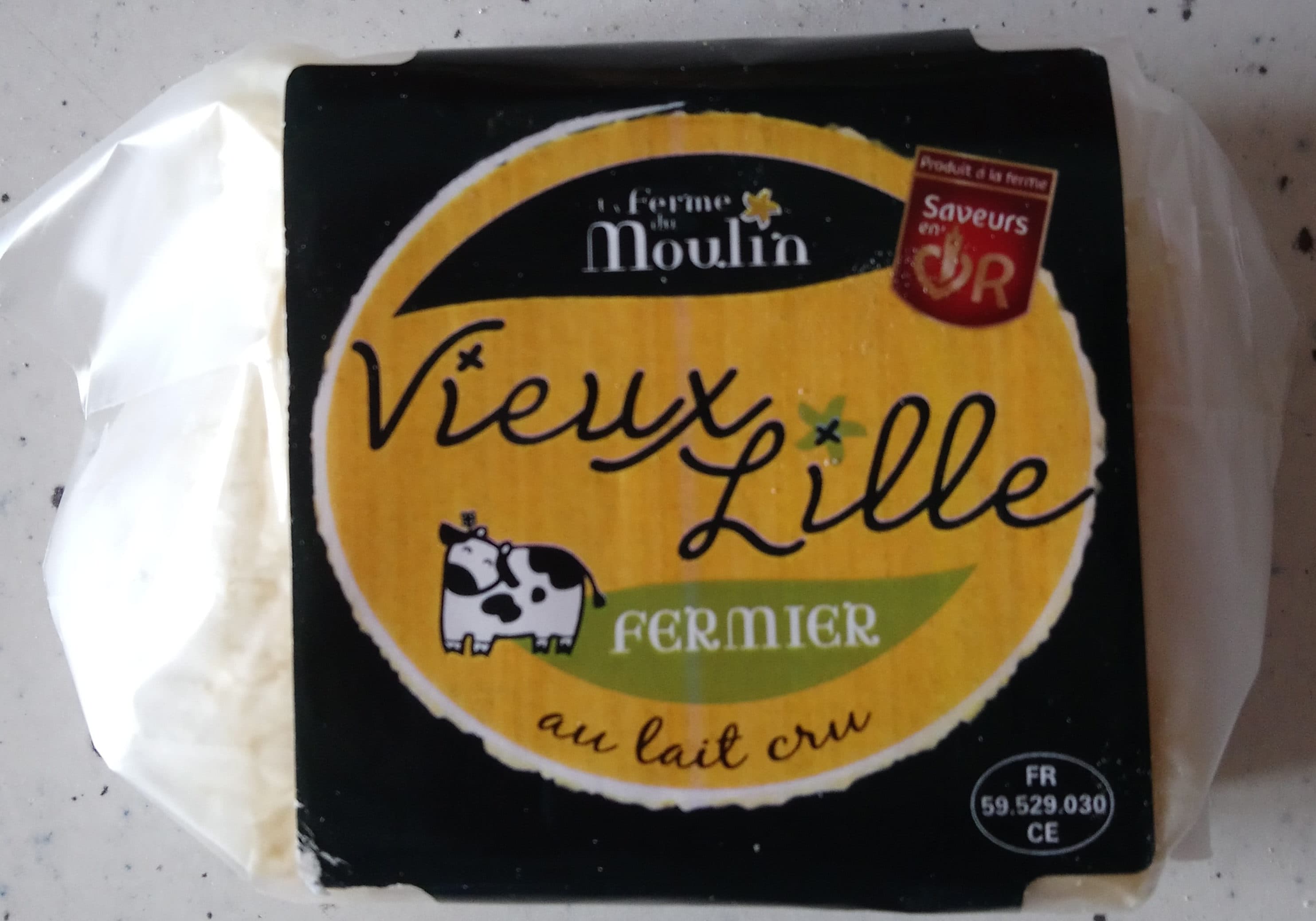 La ferme du Moulin Vieux Lille fermier au lait cru, 29%MG packshot