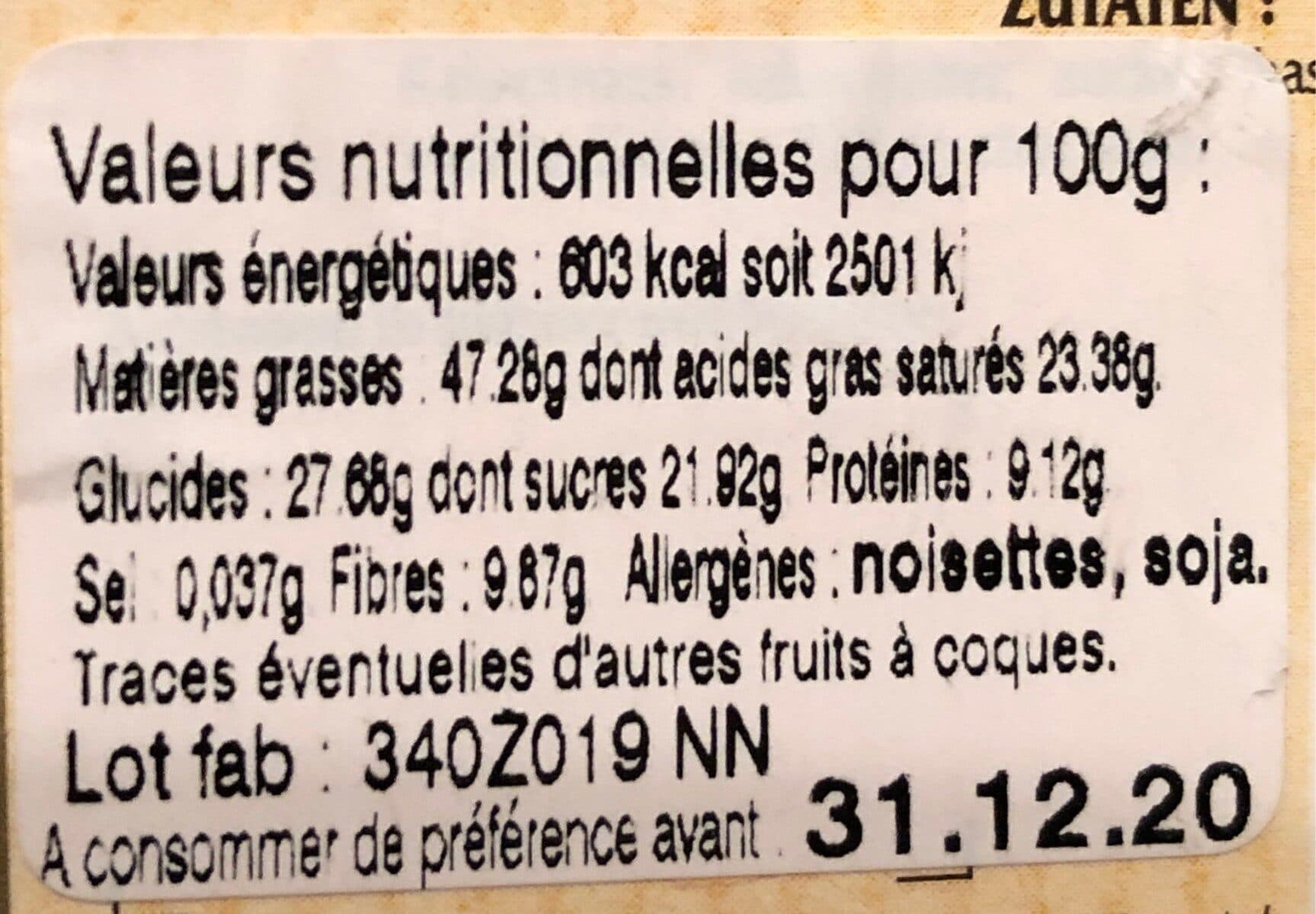 Chocolaterie du Mont Blanc Chocolat Noir Noisettes packshot