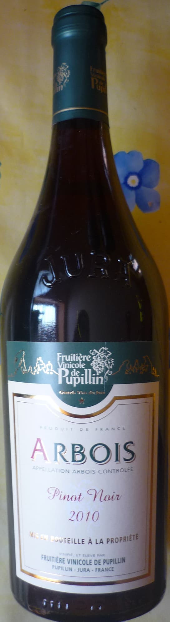 Fruitière Viticole de Pupillin Arbois Pinot Noir 2010 packshot