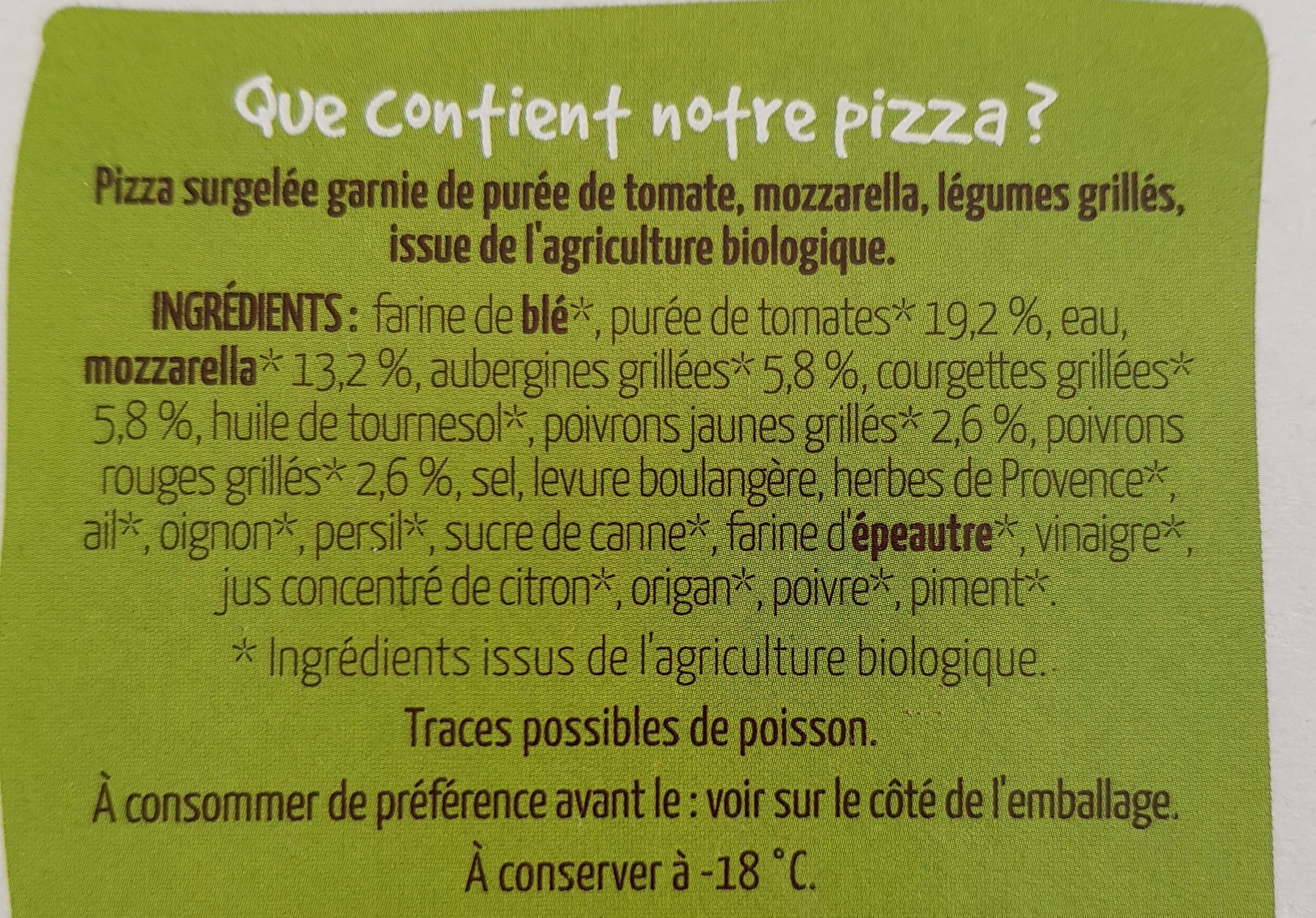 À TABLE! Pizza légumes grillés, mozzarella packshot