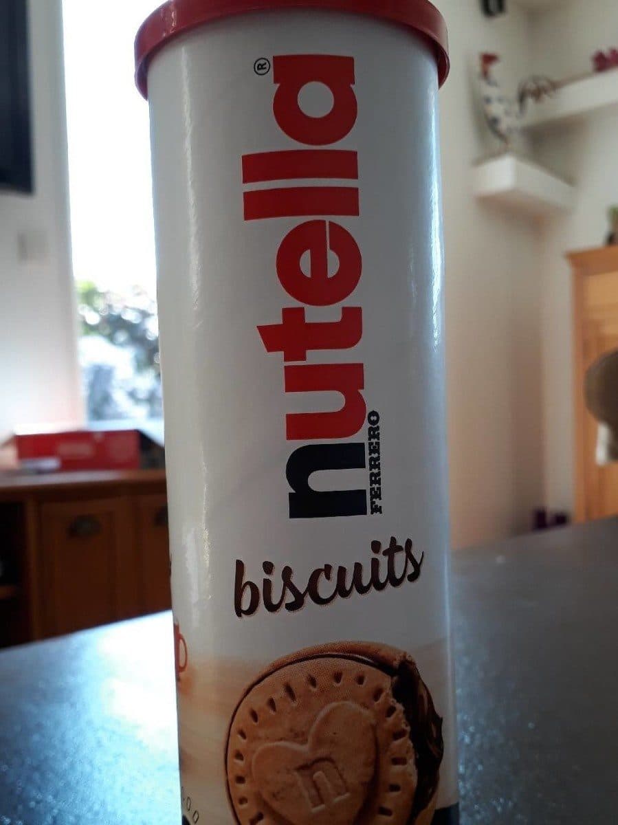 Ferrero Nutella Biscuit packshot
