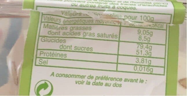 Open Food Facts Nougat blanc cube packshot