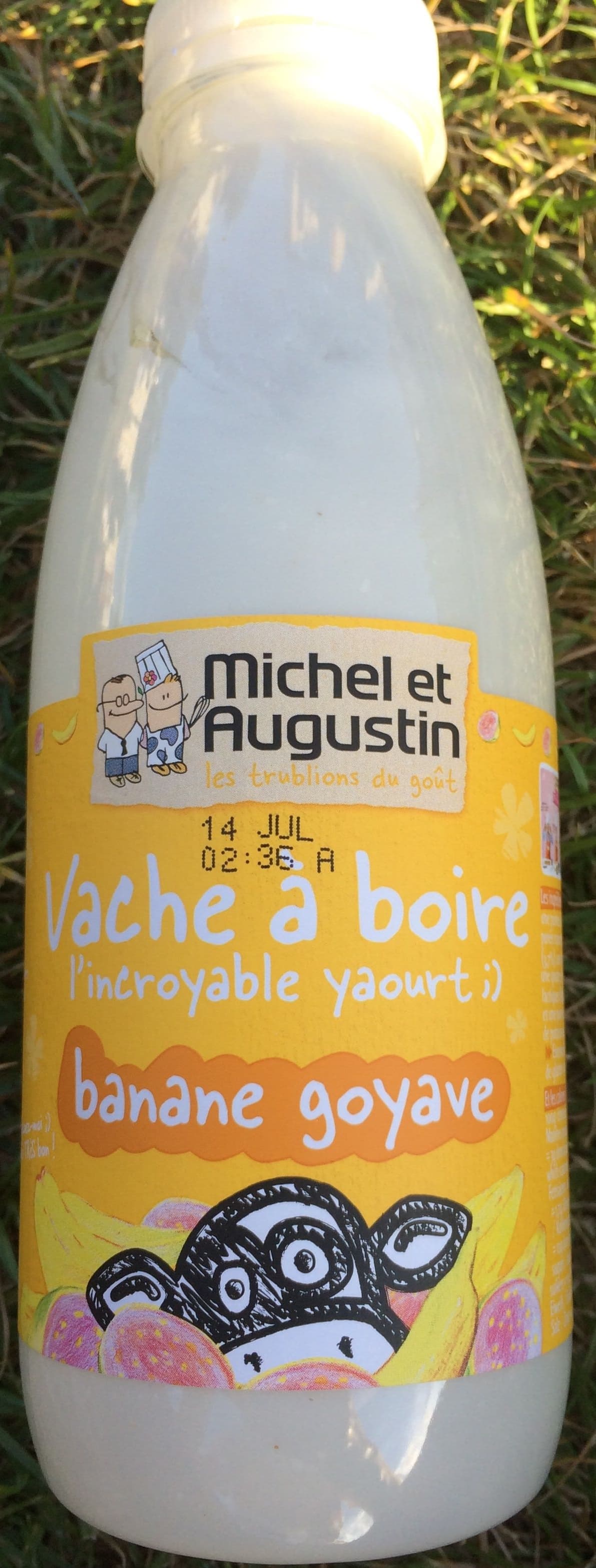 Michel et Augustin Vâche à boire - banane goyave packshot