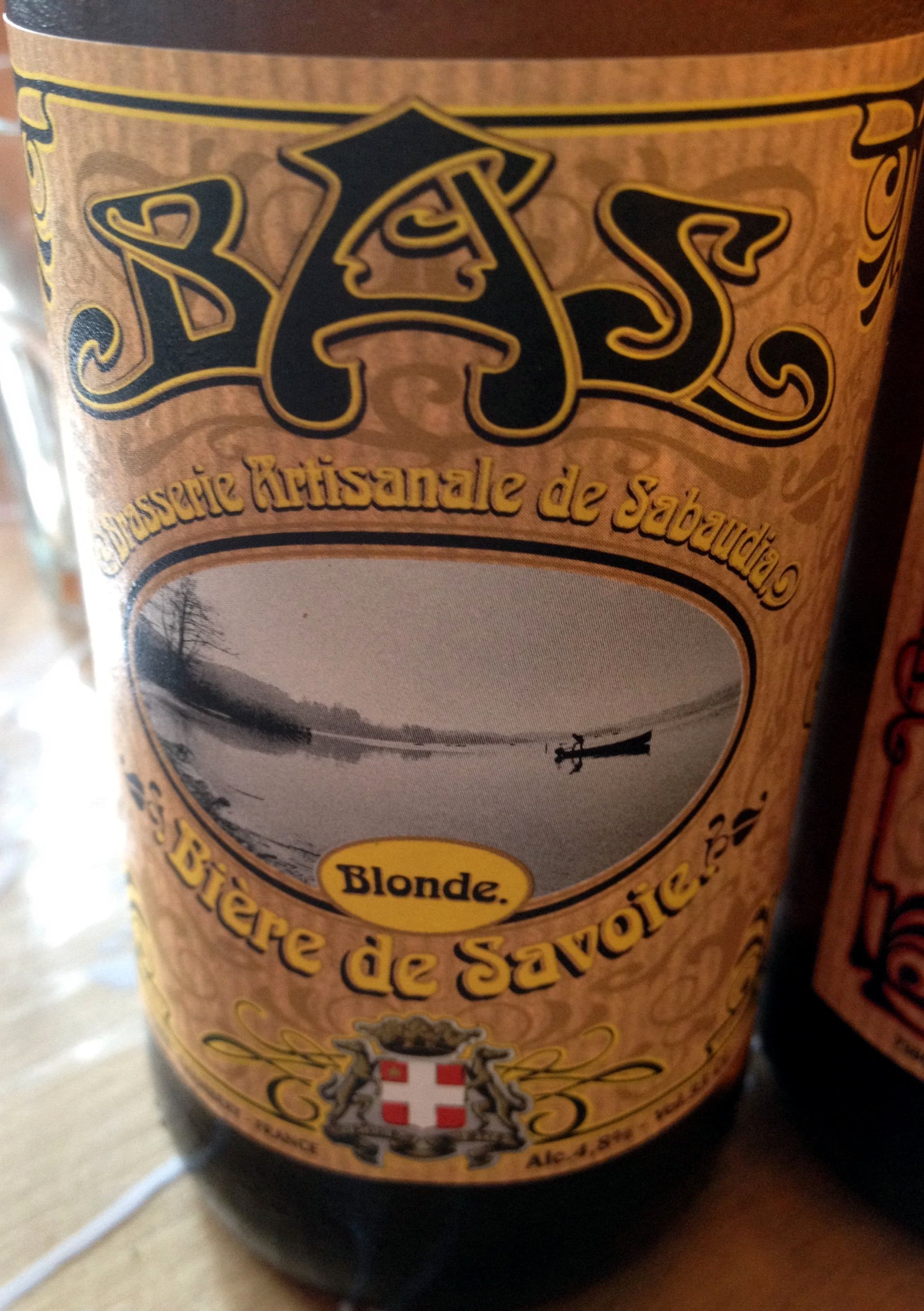 BAS Blonde packshot