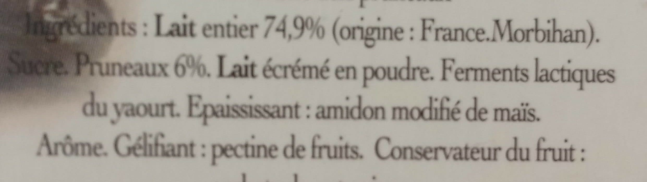 Ker Ronan Yaourt au lait entier aux Pruneaux packshot