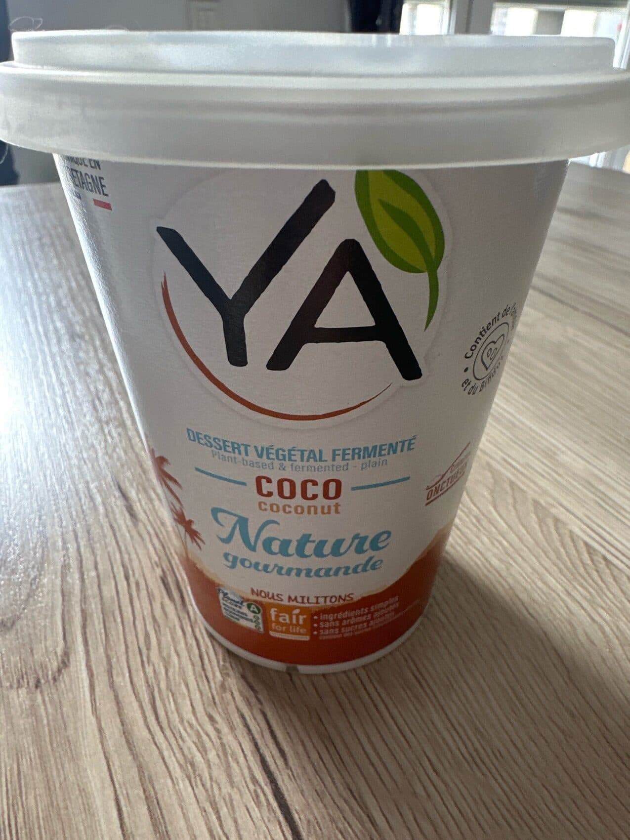 YA Coco nature packshot