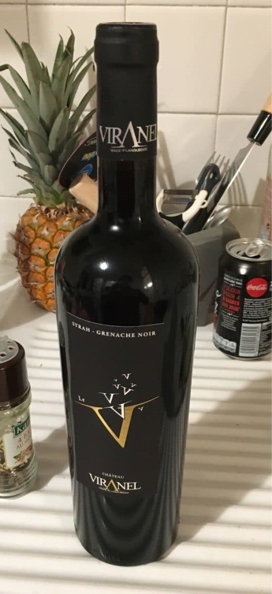 Coca-Cola Grenache noir packshot