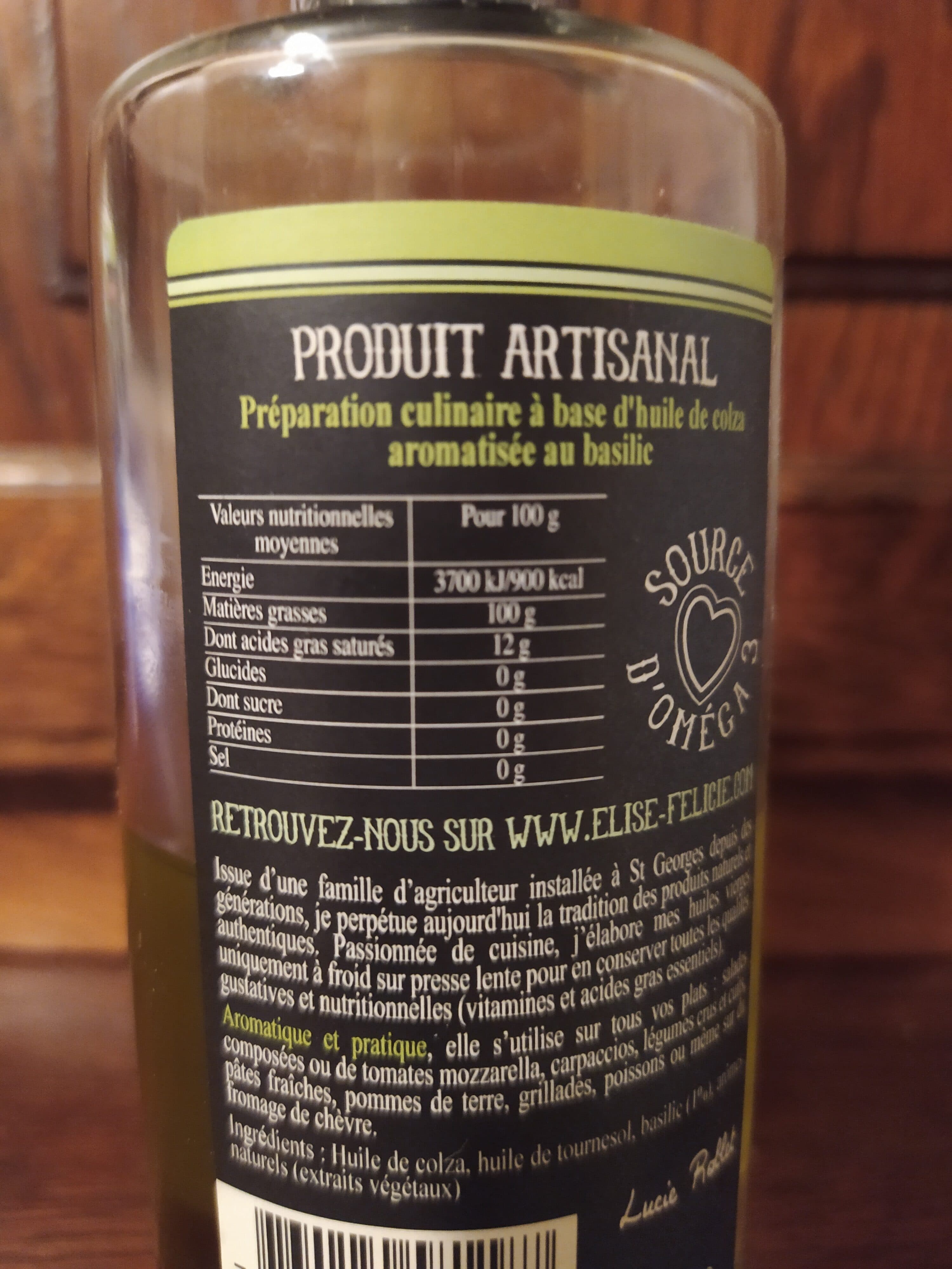 Elise felicie Huile au Basilic packshot