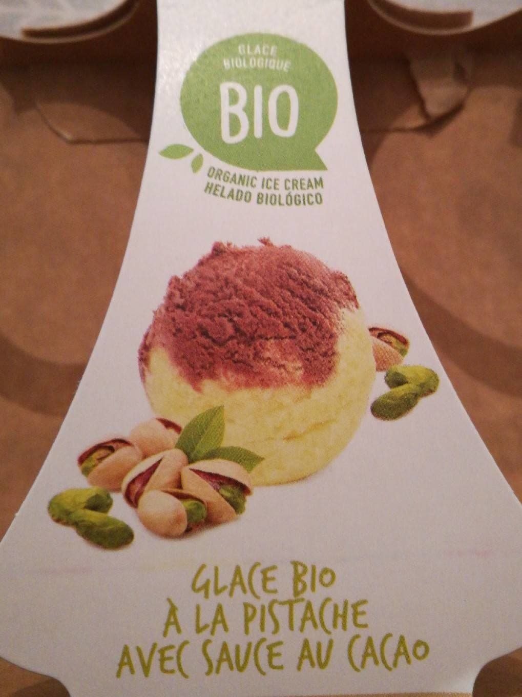 Saporit Glace bio à la pistache avec sauce au cacao packshot