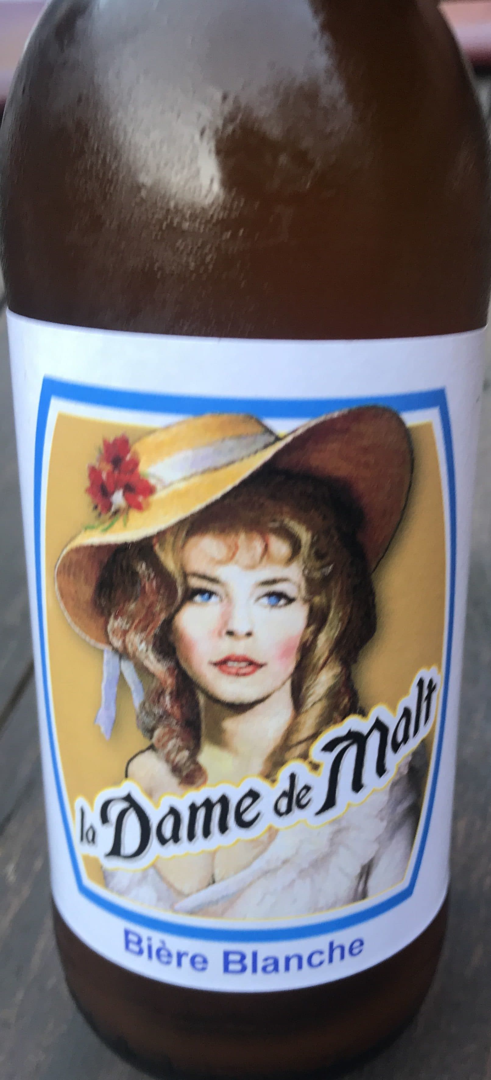 EARL de l'Abbaye La Dame de Malt blanche packshot