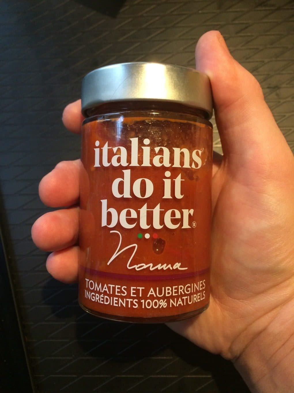 italians do it better Norma tomates aubergines packshot