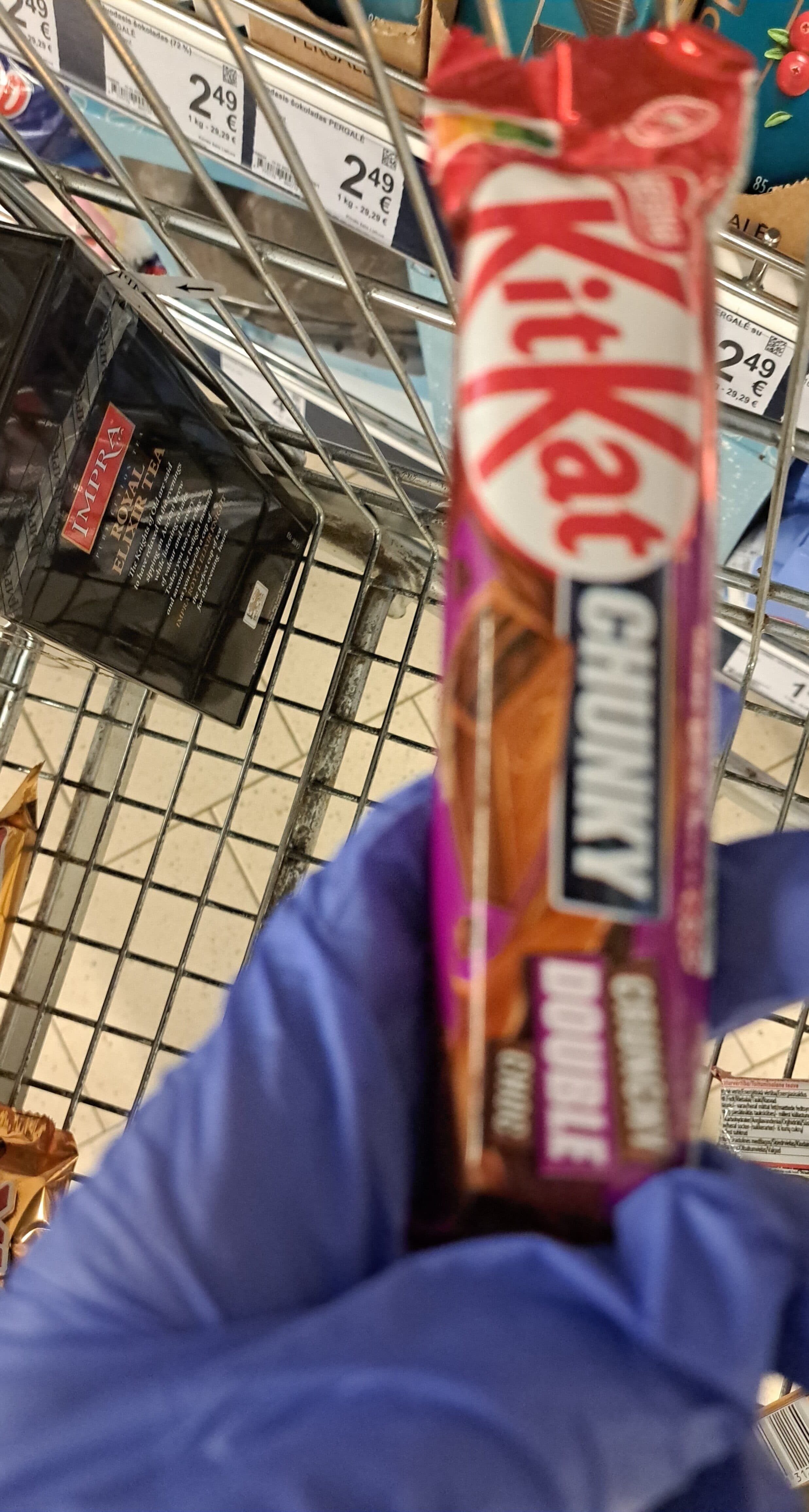 kitkat packshot
