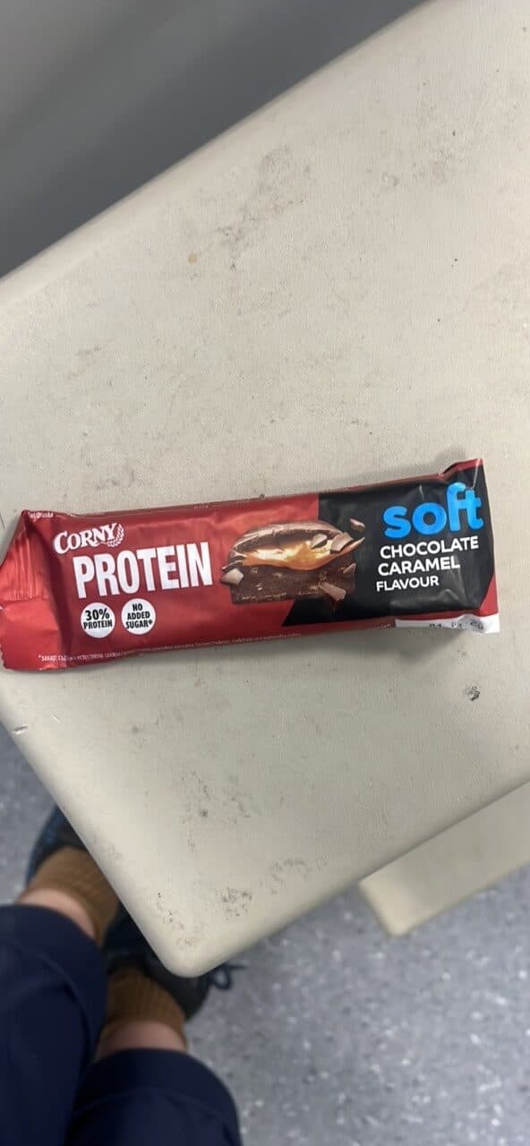 CORNY PROTEIN soft chocolate caramel flavour packshot