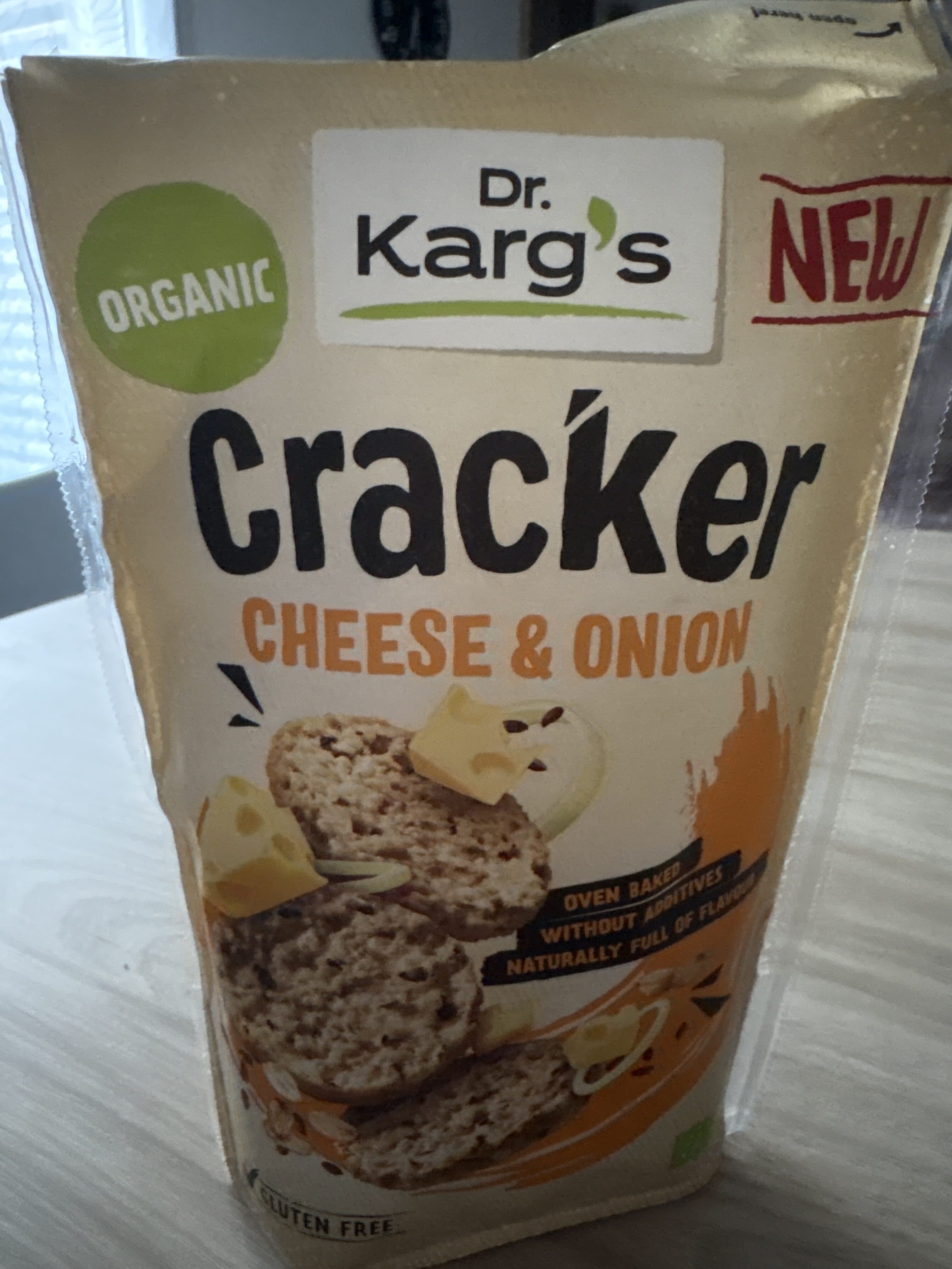 Karg's Cracker - Cheese & Onion packshot