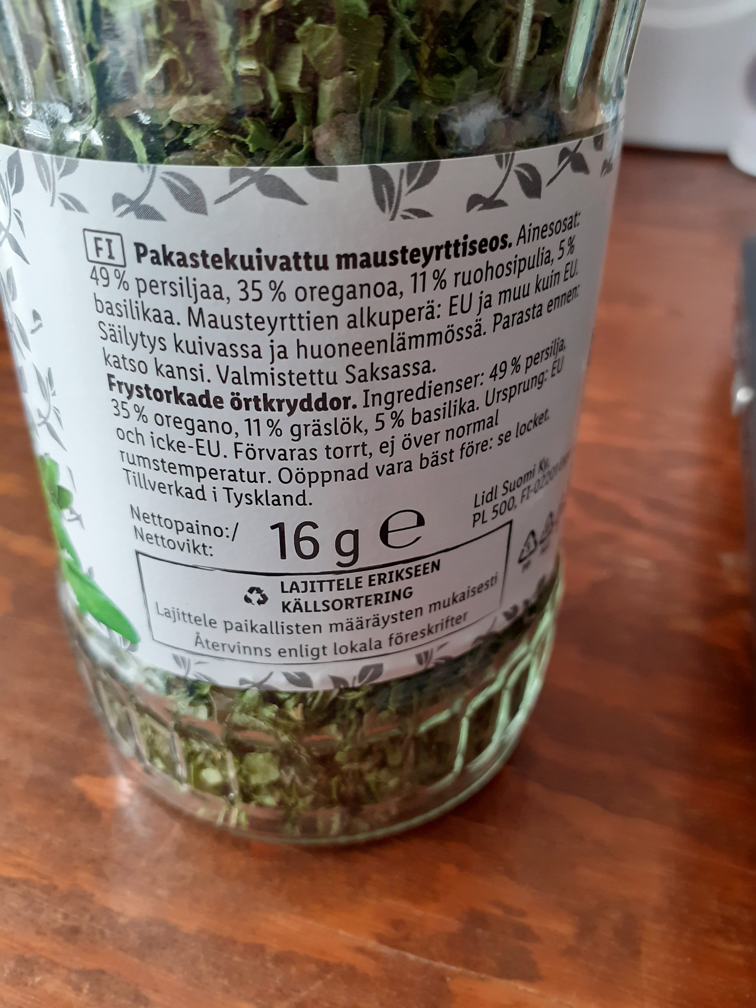 Kania Mausteyrtit packshot