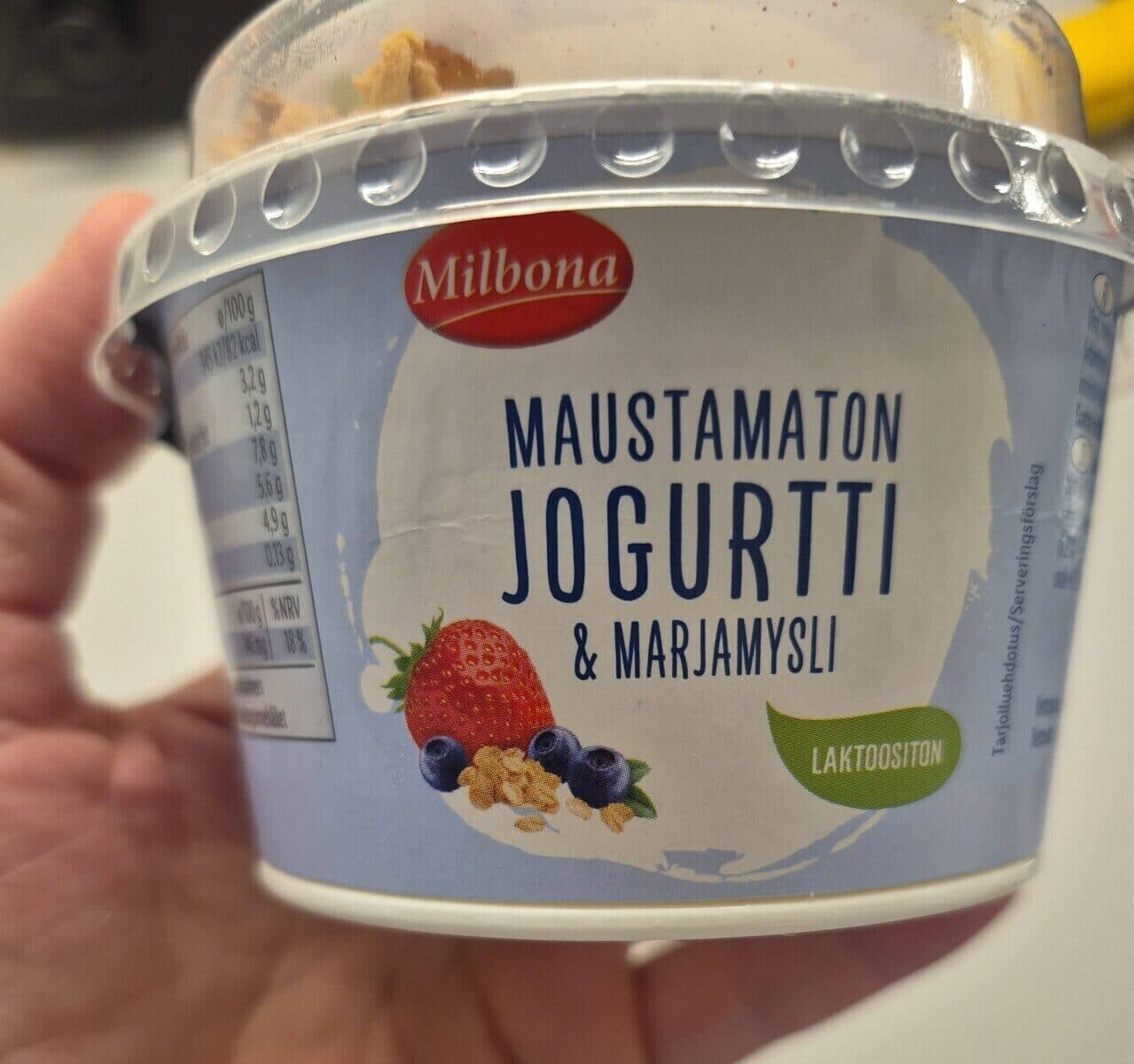 Milbona Maustamaton Jogurtti & Marjamysli packshot