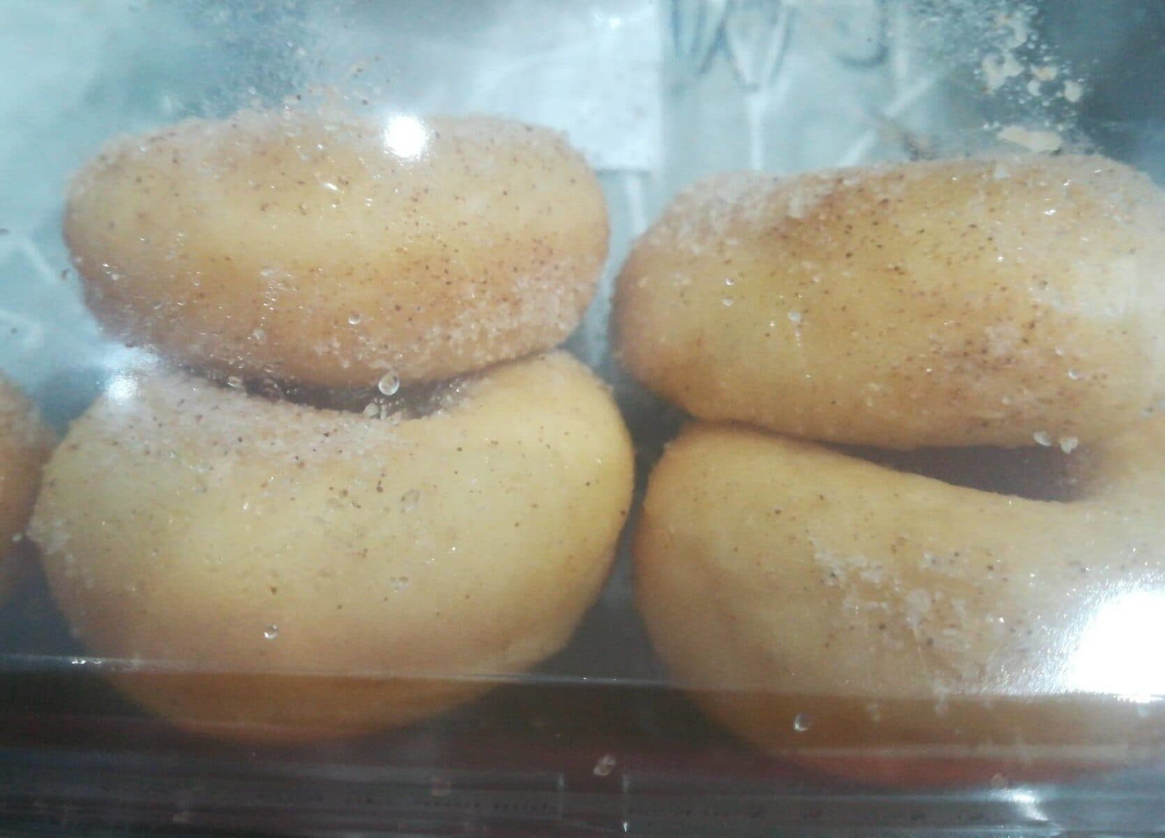 Lidl 9 mini doughnuts with sugar and cinnamon packshot