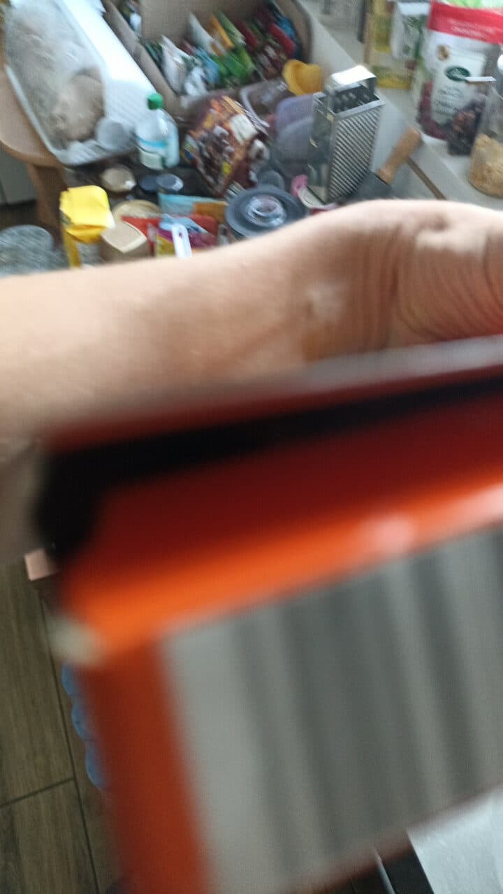 Mister Choc Orange flavour chocolate coated jelly packshot