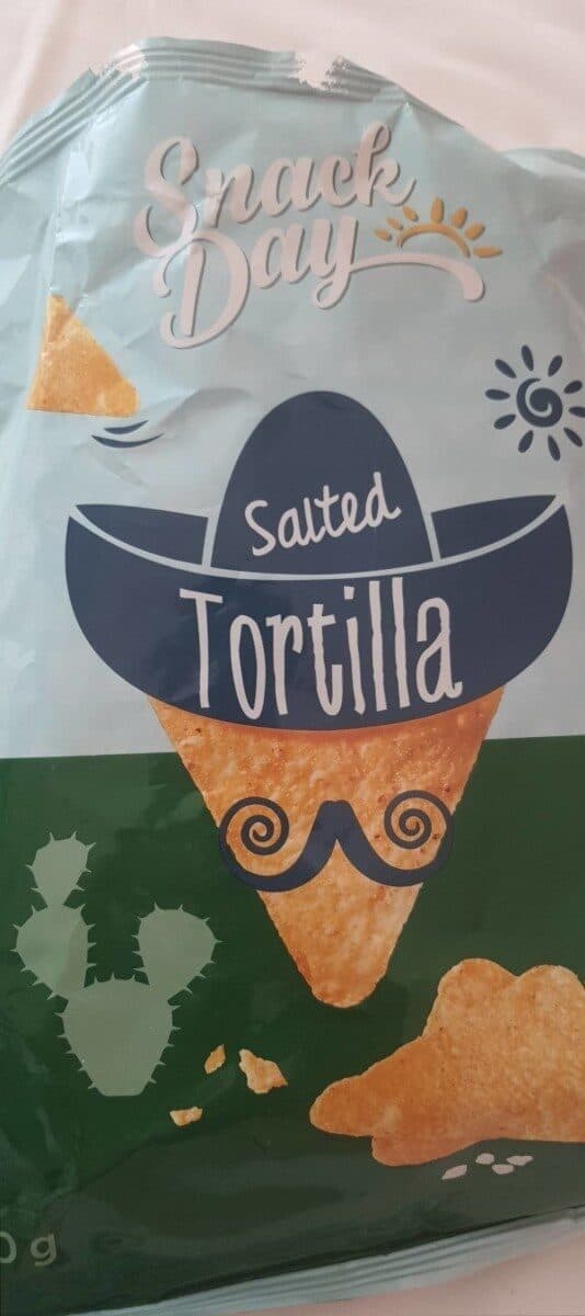 Snack Day tortilla chips salted packshot