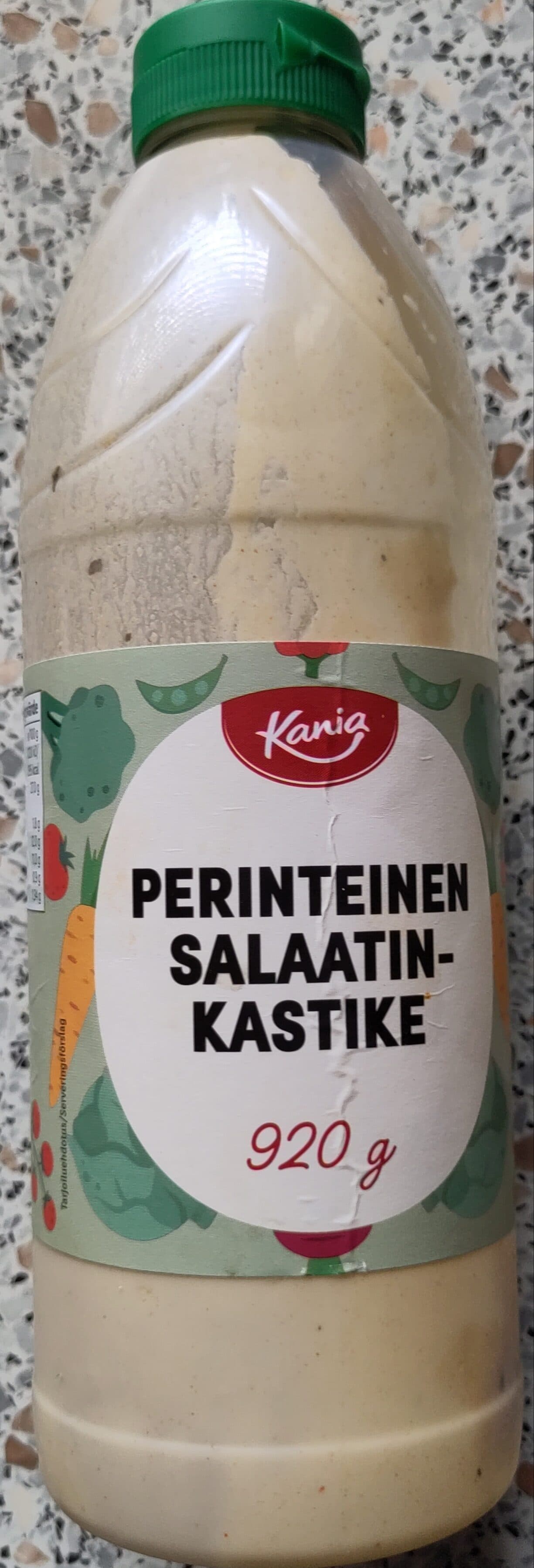 Kania Perinteinen salaatinkastike packshot