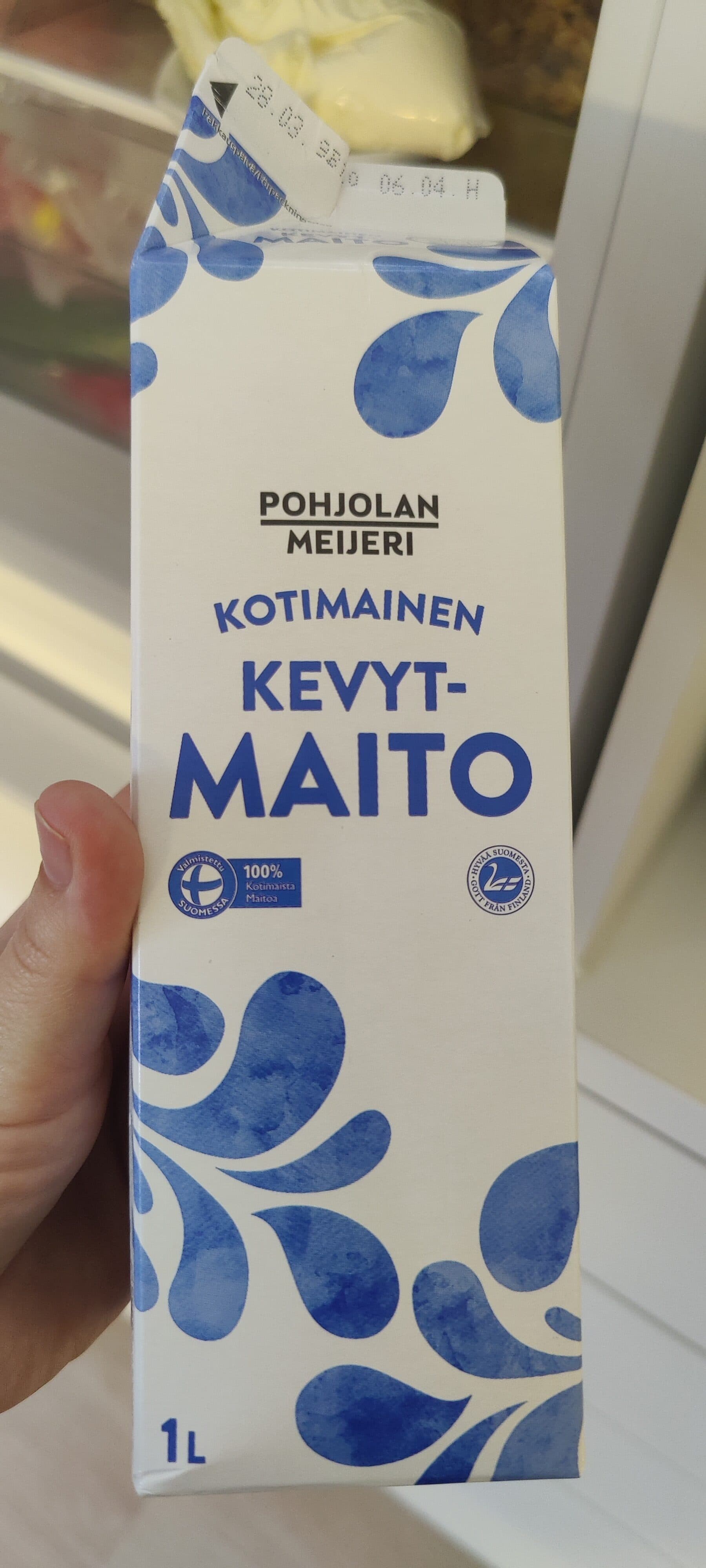 Pohjalan Meijeri Kevyt Maito packshot