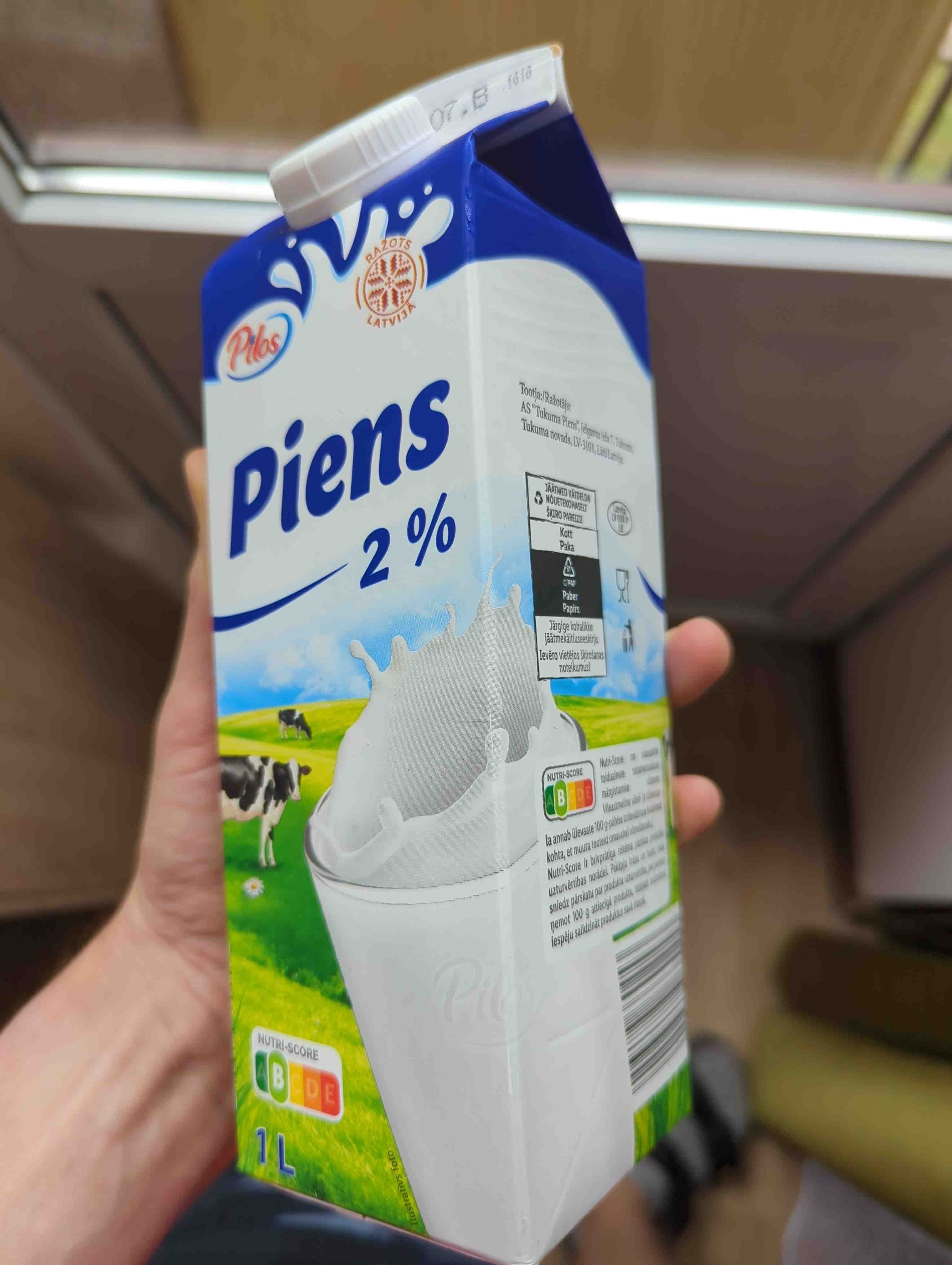 Pilos Piens 2% packshot