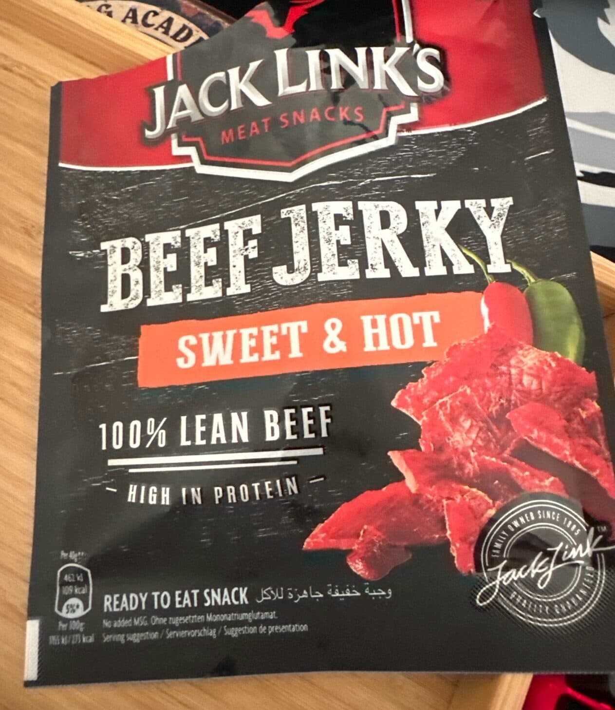 Jack Link's Beef Jerky Sweet & Hot packshot