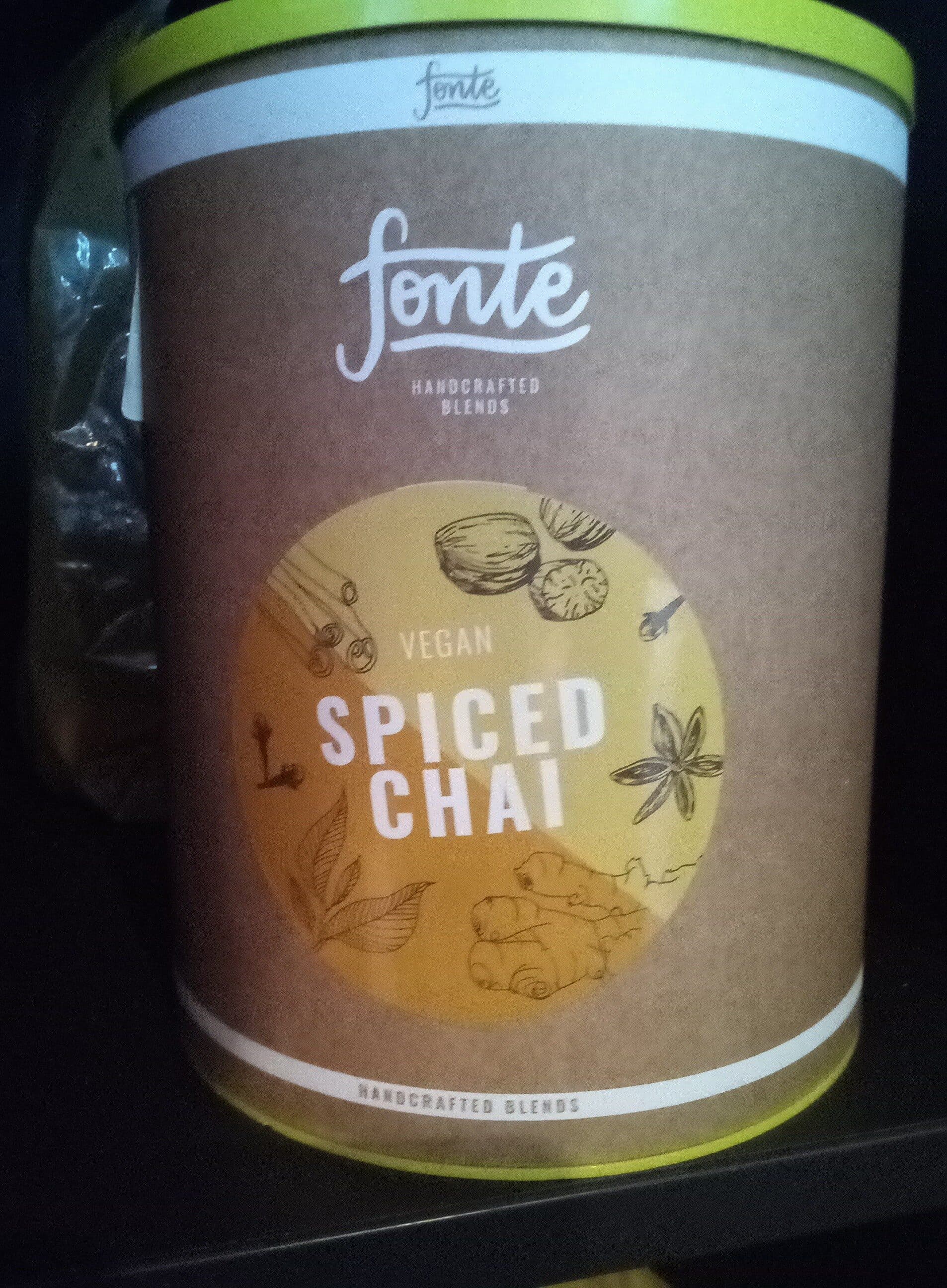 spiced chai packshot