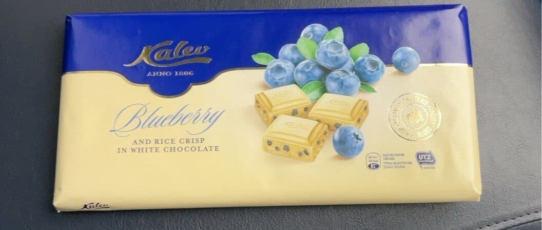 Chocolat blanc blueberry & rice crisp packshot