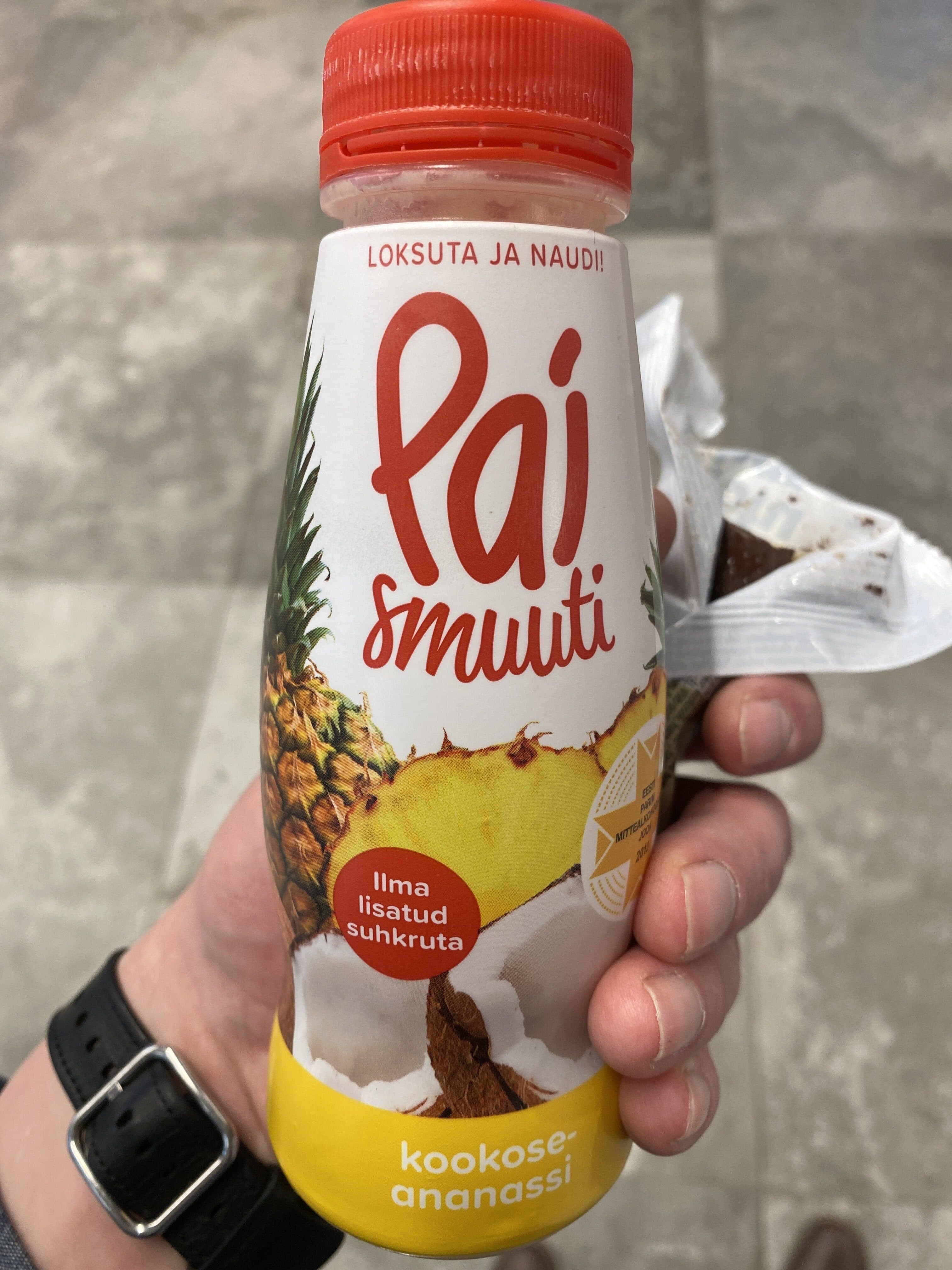 Pai Kookose-ananassi smuuti packshot