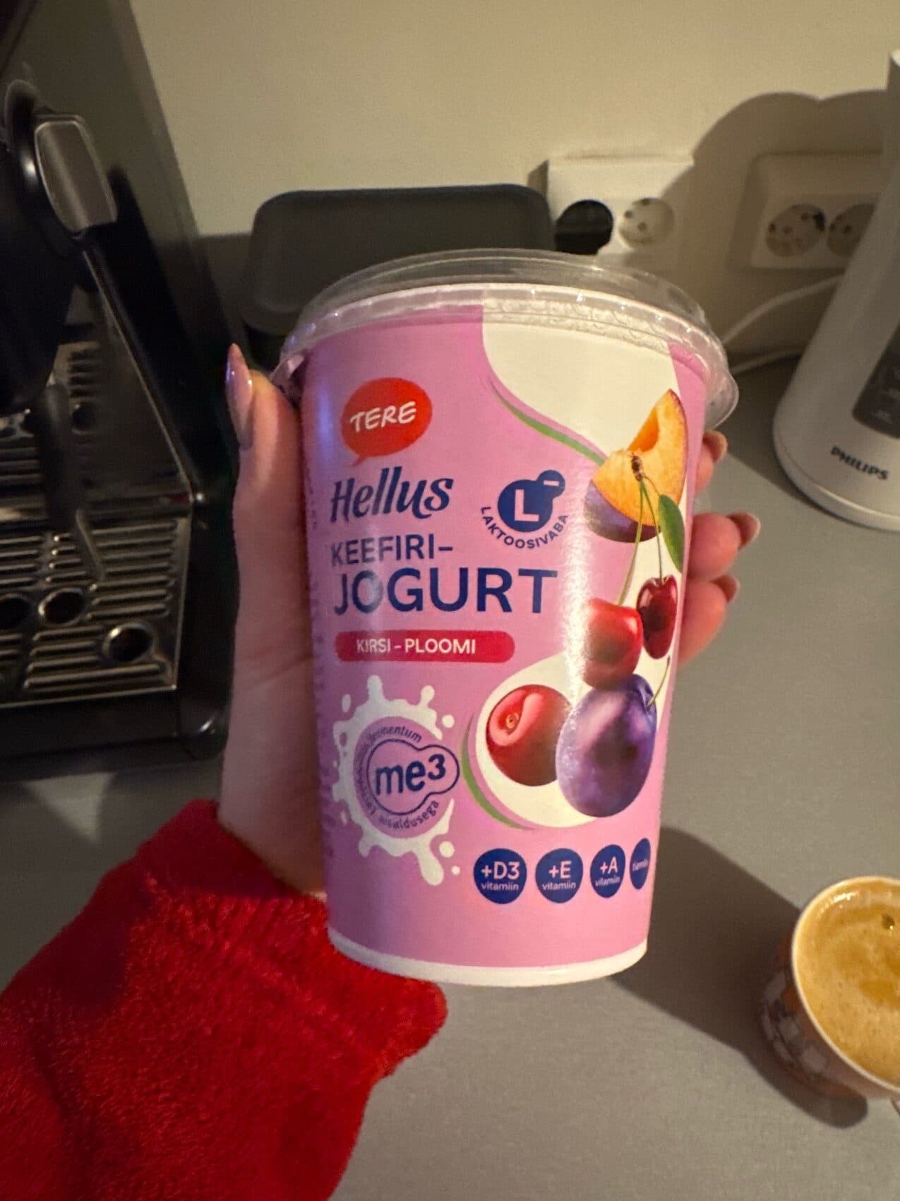 Tere Keefirijogurt Kirsi-Ploomi packshot