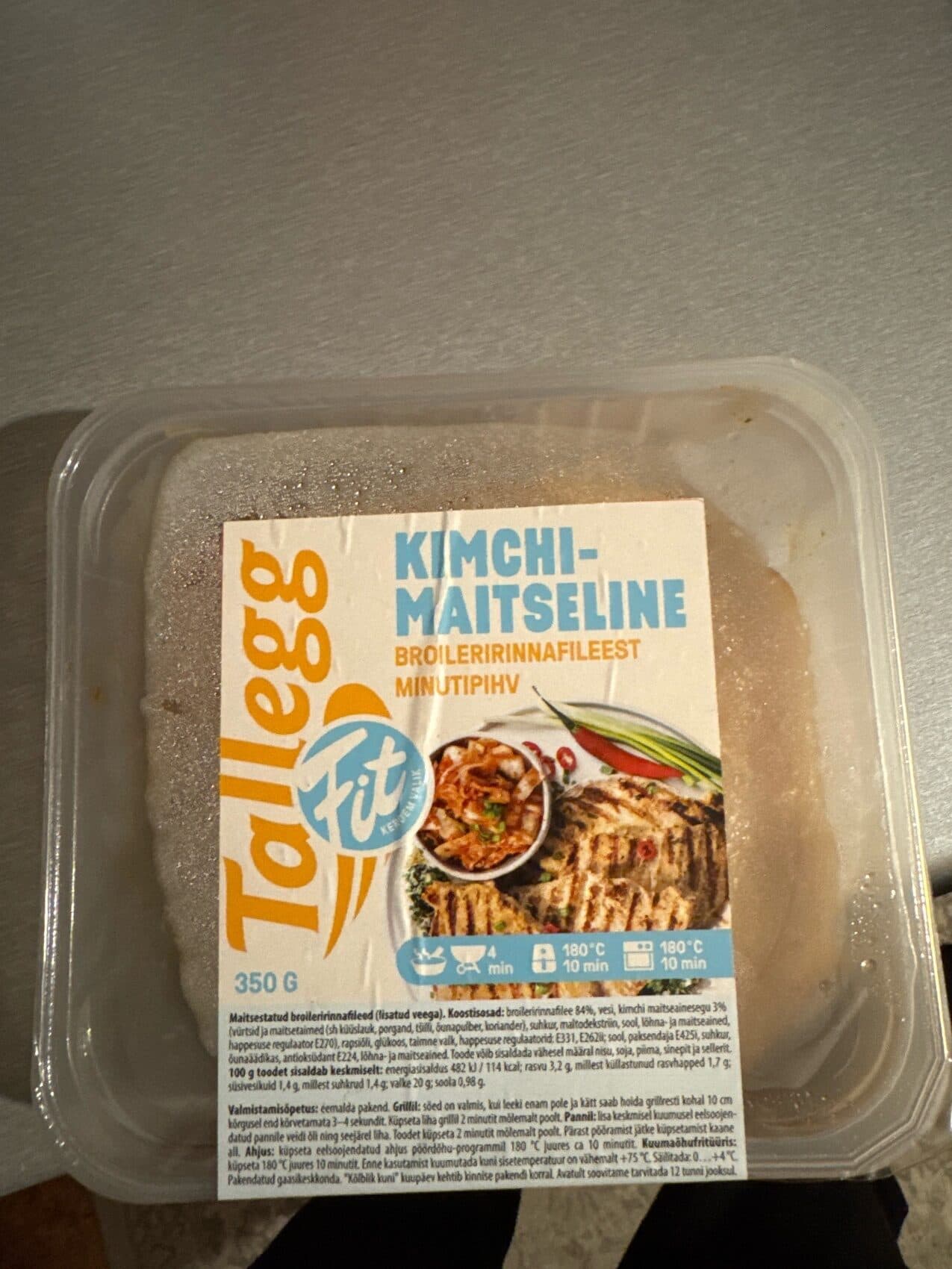 Tallegg Kimchi maitseline Broilerinnafileest Minutipihv packshot