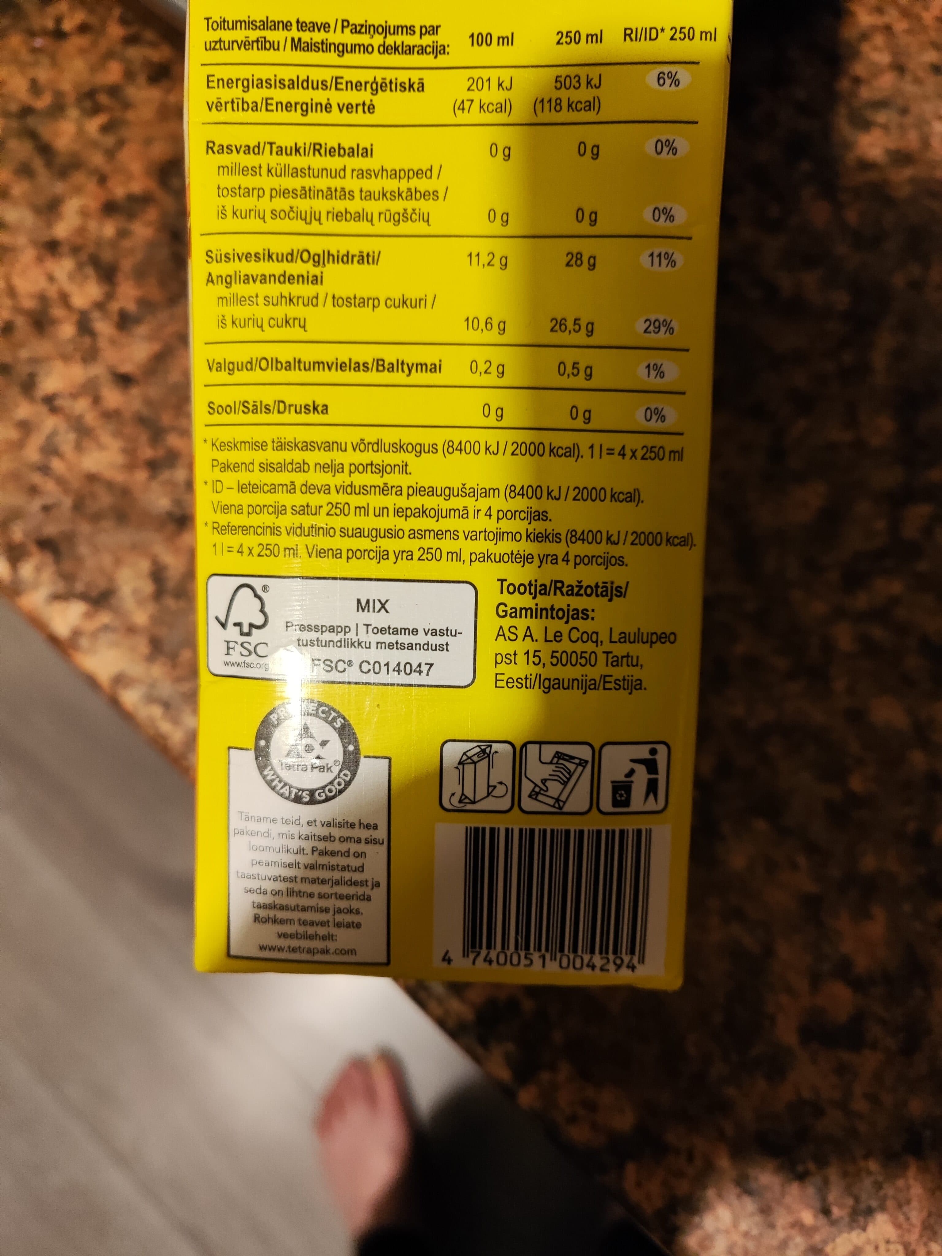 Aura Õunamahl packshot