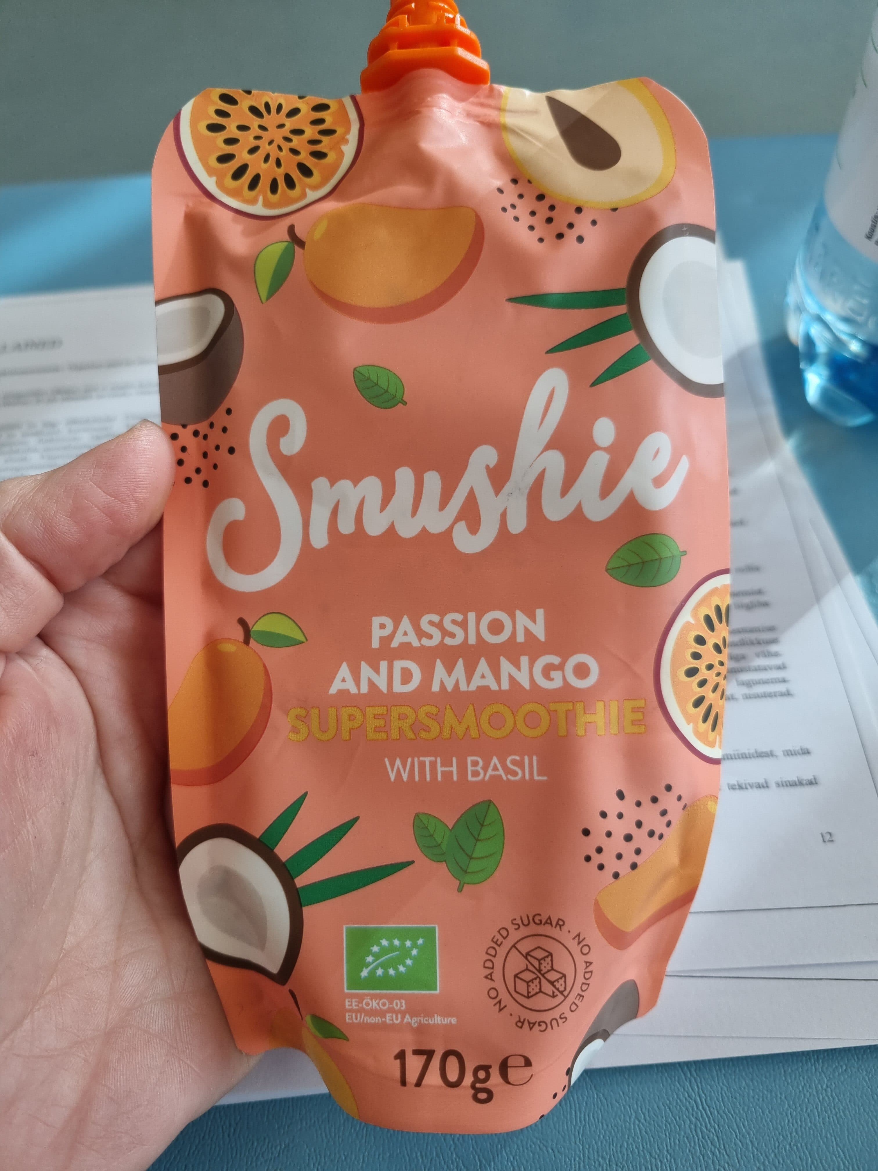 Salvest Smushie Passion and Mango Supersmoothie packshot