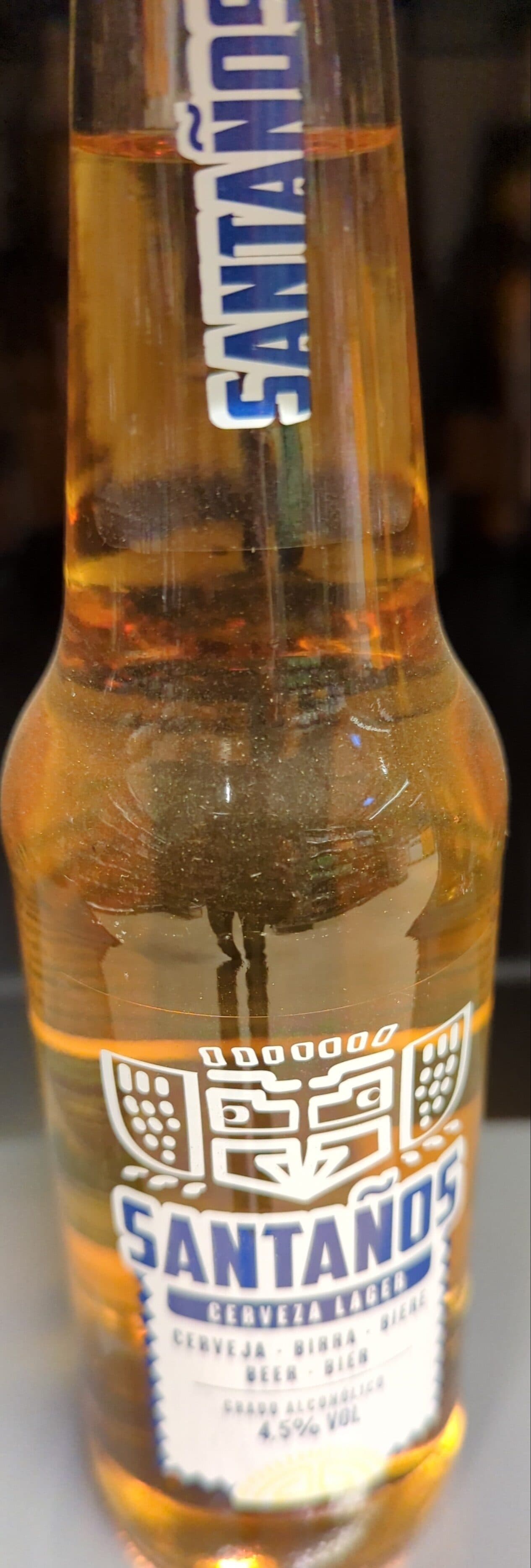 Santanos cerveza lager 4.5% packshot