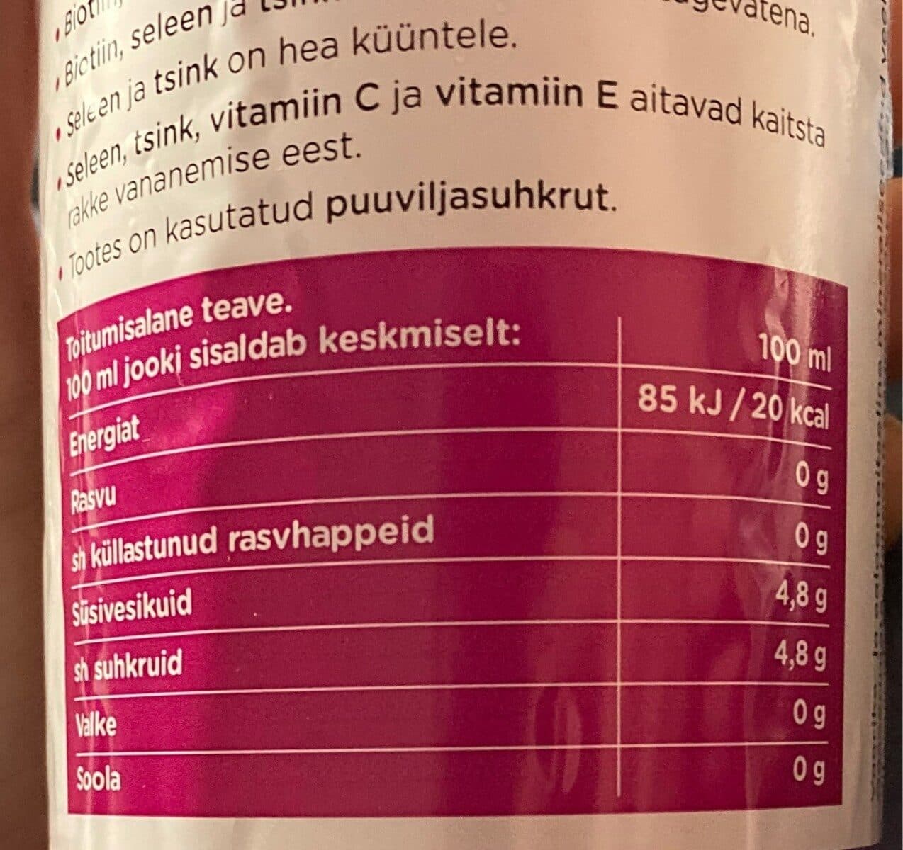 Open Food Facts Vitamineral Water packshot