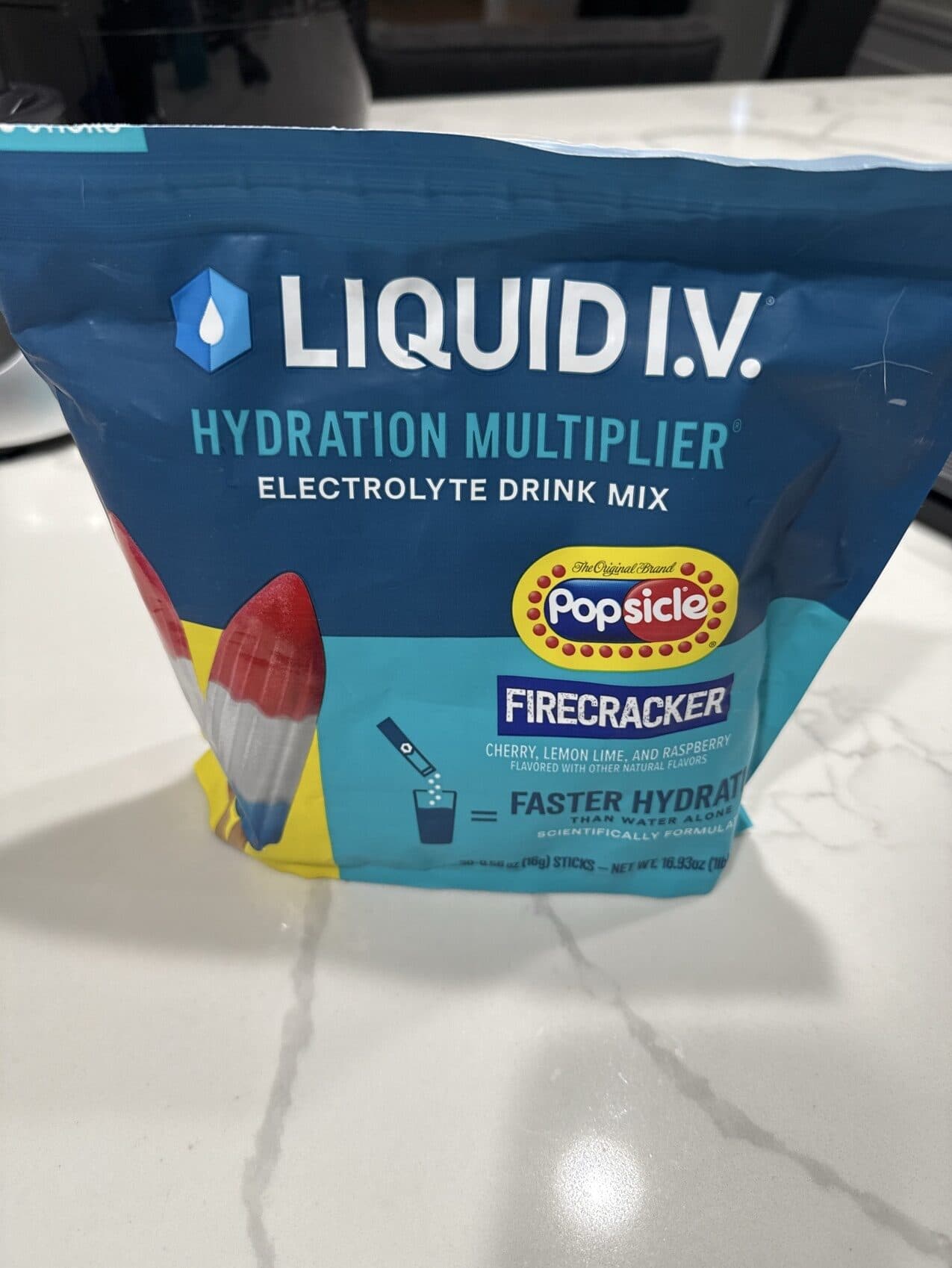 Liquid IV Hydration Multiplier, Popsicle Firecracker packshot