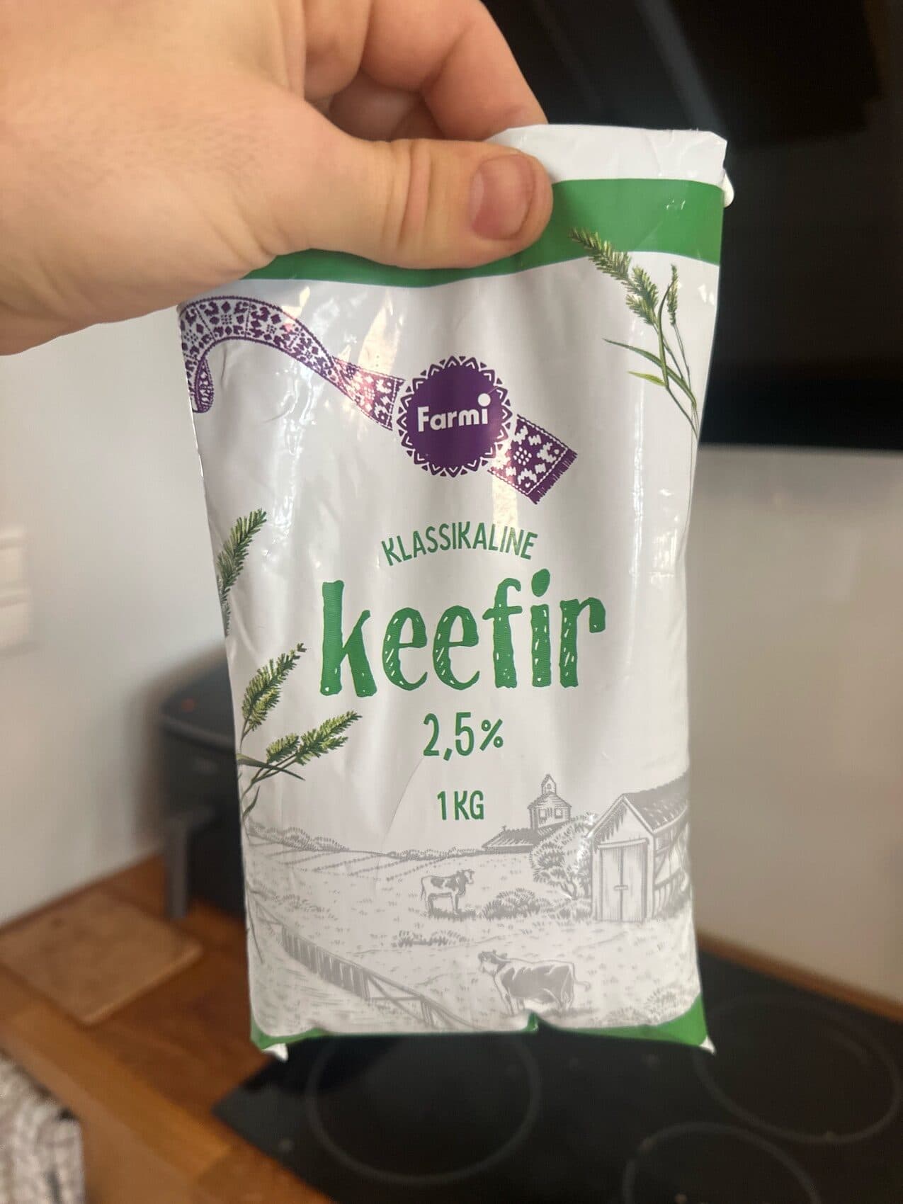 Farmi Klassikaline Keefir packshot