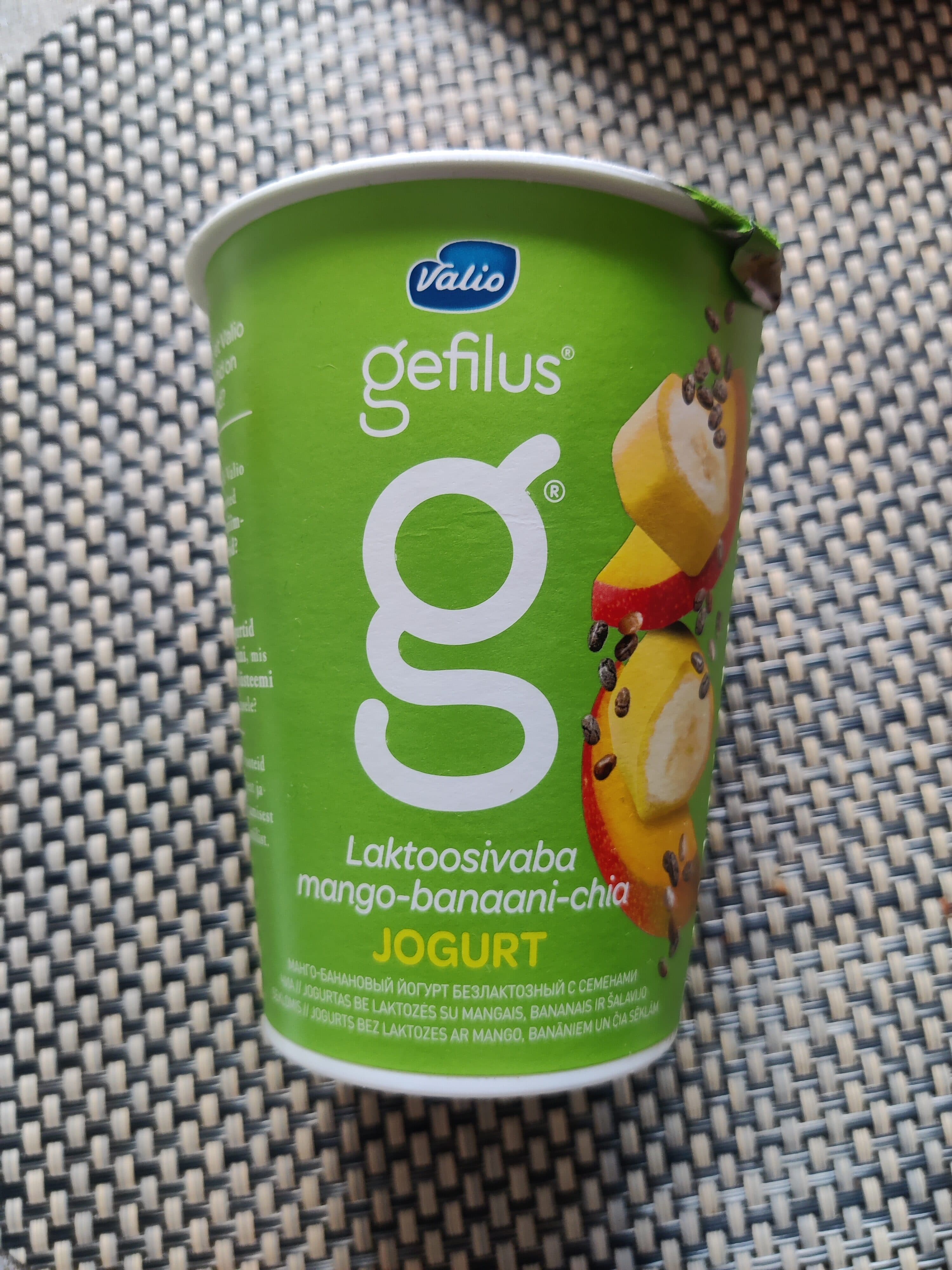 Gefilus Jogurtas be laktozės su mangais, bananais ir šalavijo sėklomis packshot