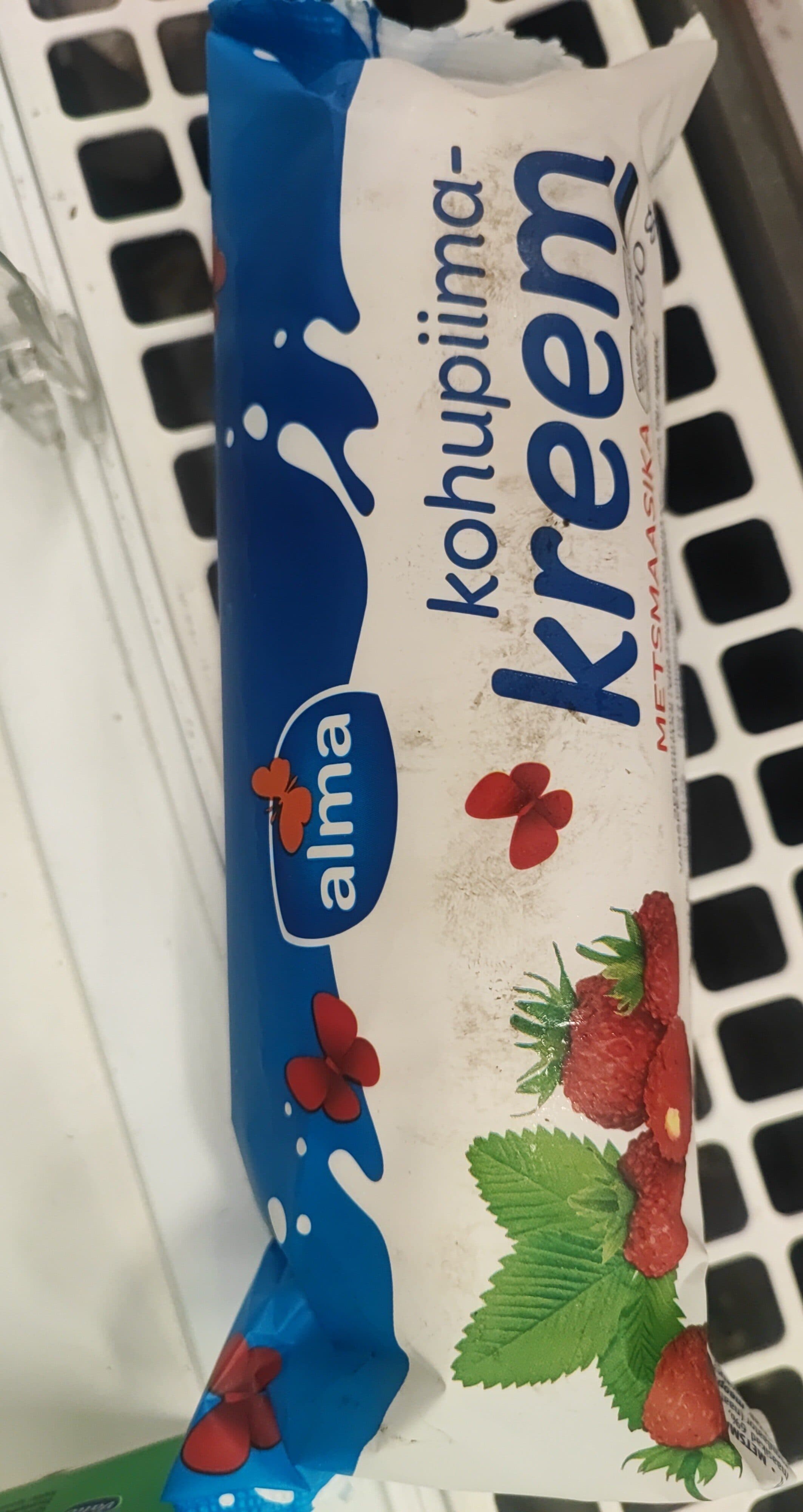 alma Kohupiimakreem metsmaasika packshot