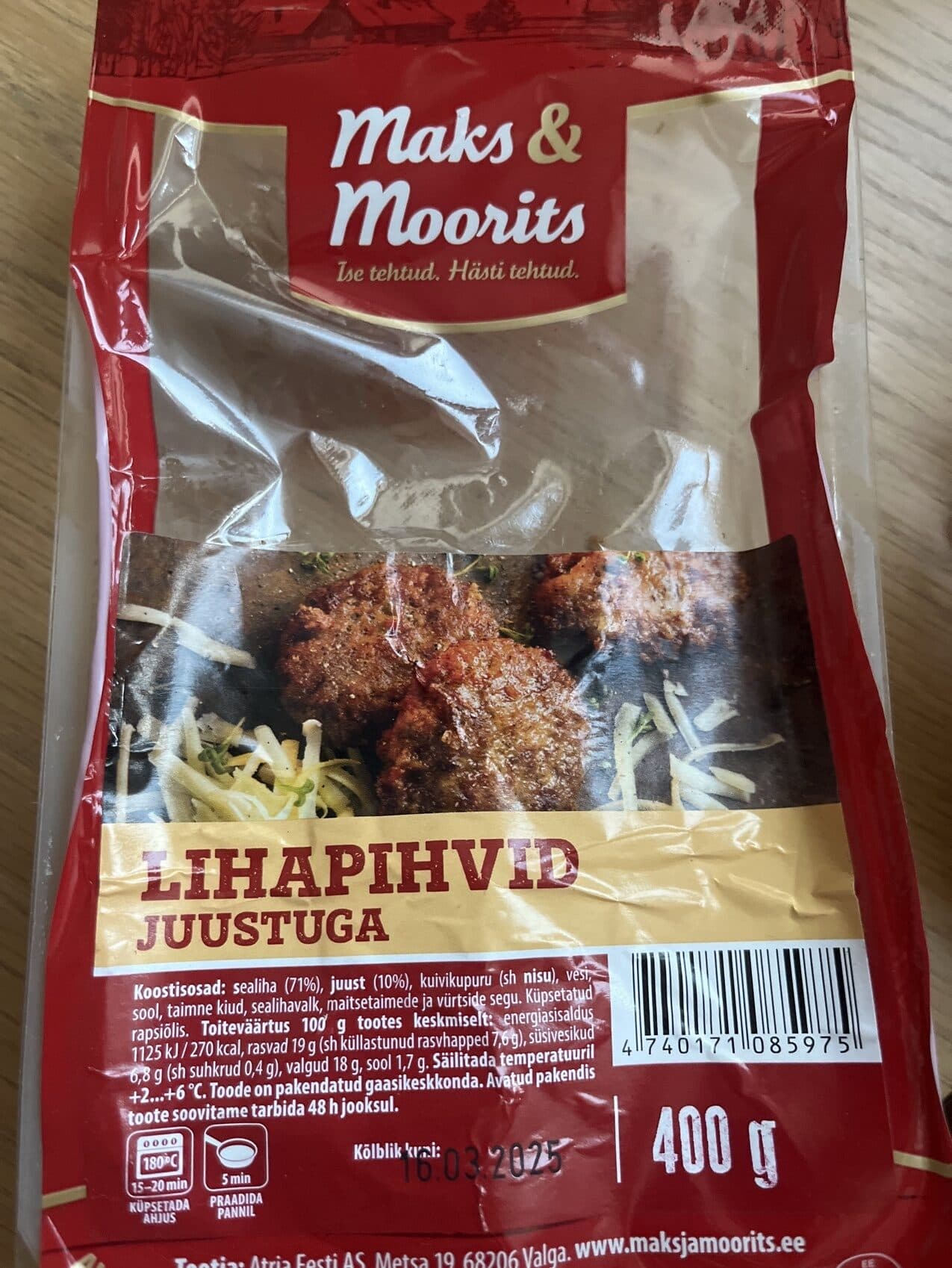 Maks & Moorits Lihapihvid juustuga packshot