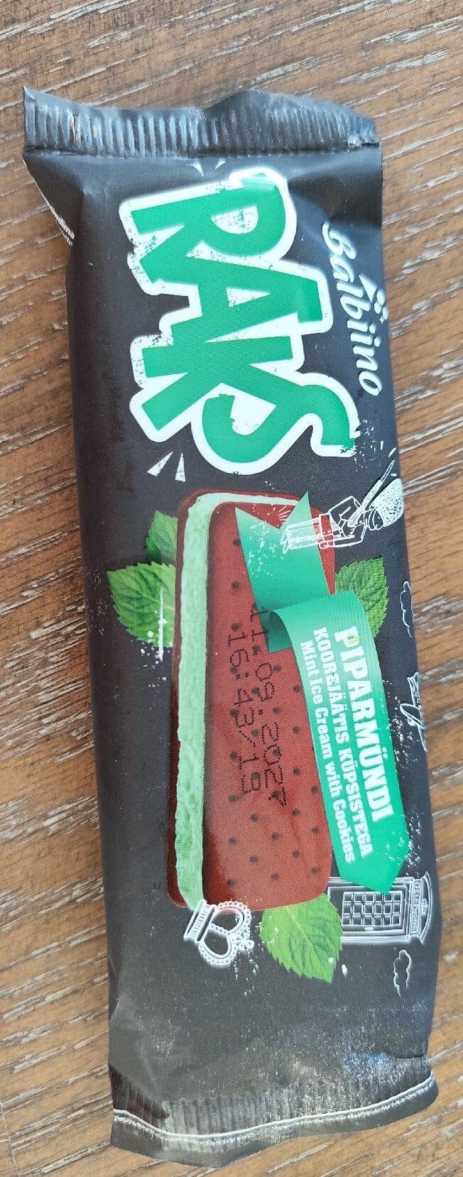 Balbiino Mint Ice Cream With Cookies packshot