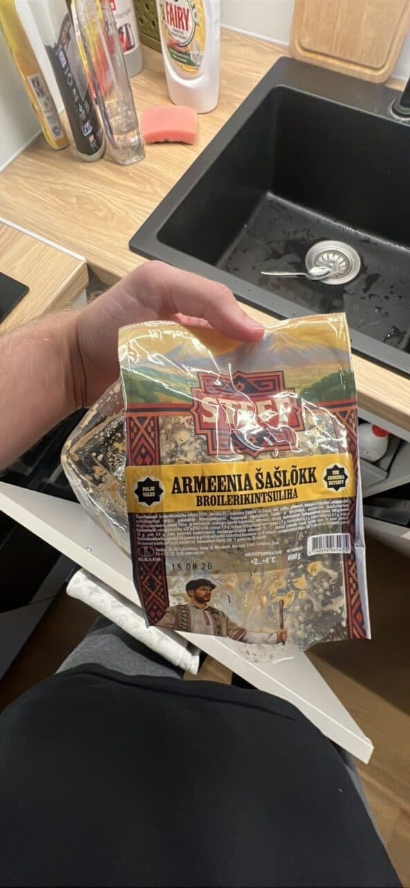Steff ARMEENIA SASLÕKK BROILERIKINTSULIHA packshot