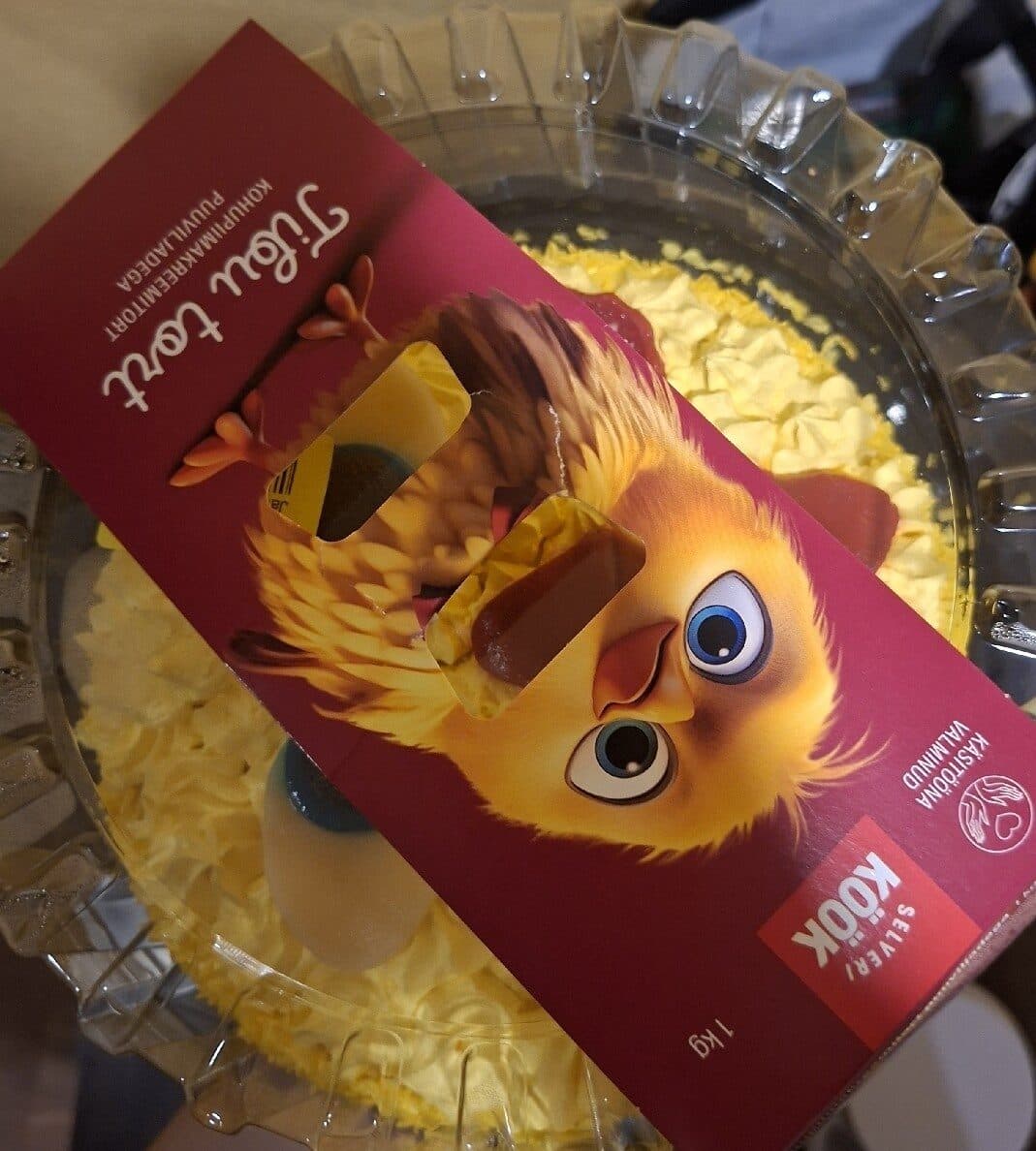 Selver Kohupiimakreemitort puuviljadega packshot