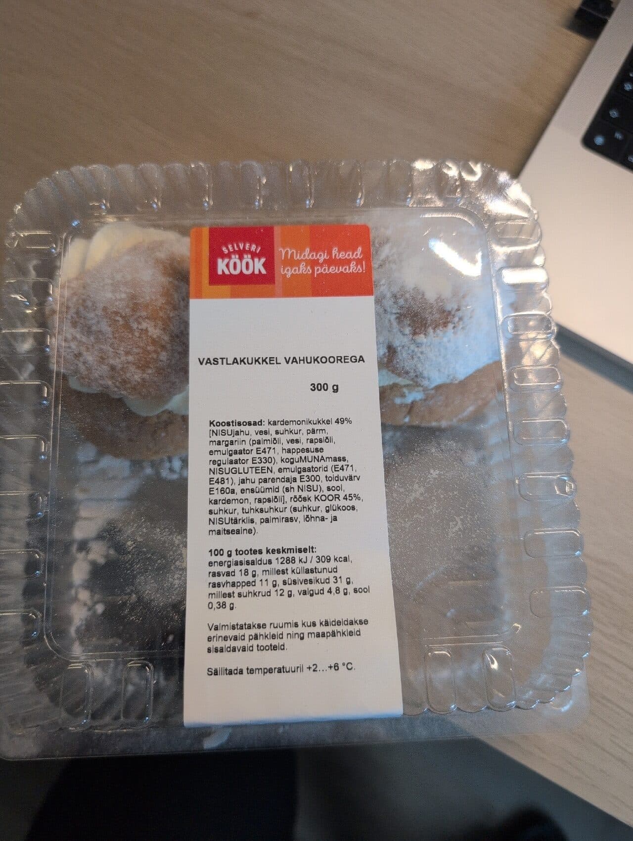 Selveri Köök Vastlakukkel Vahukoorega packshot
