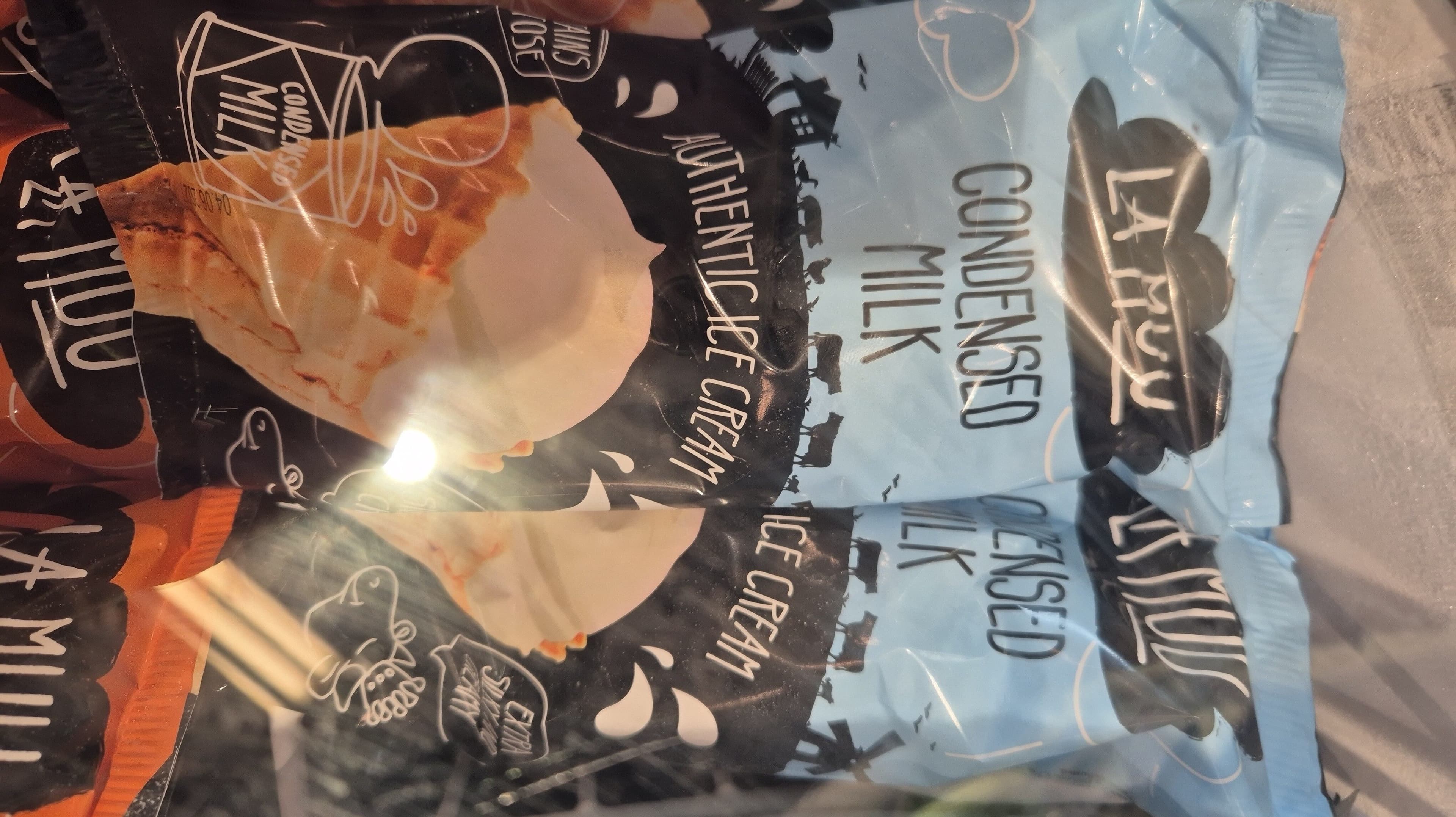 La Muu Kondenspiima Jäätis packshot