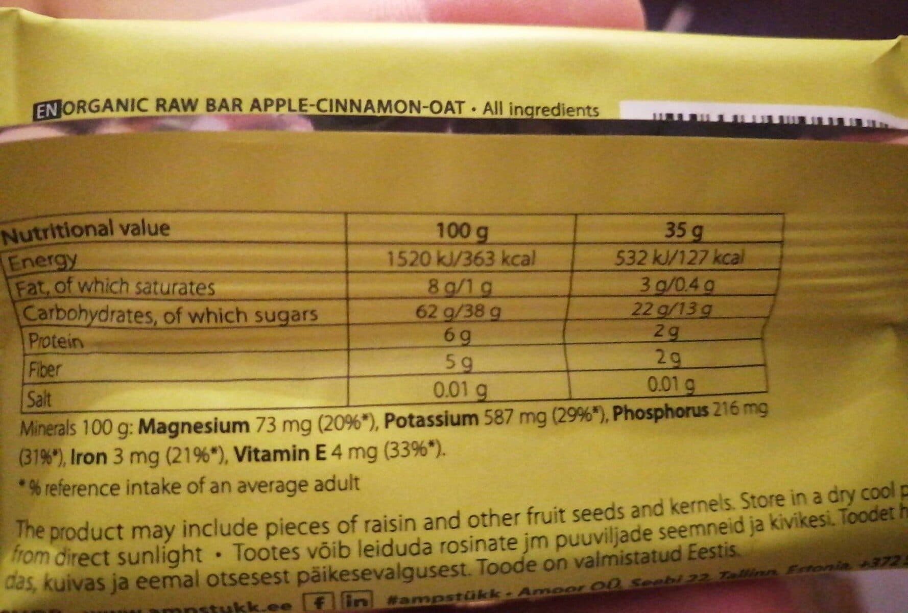 Open Food Facts Apple-cinnamon organic energy bar packshot